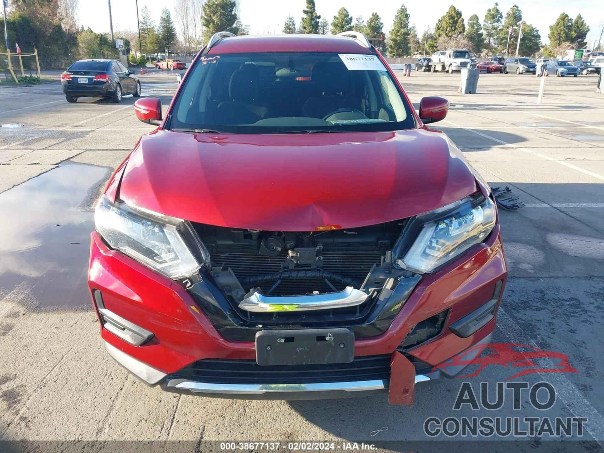 NISSAN ROGUE 2018 - 5N1AT2MT7JC722900