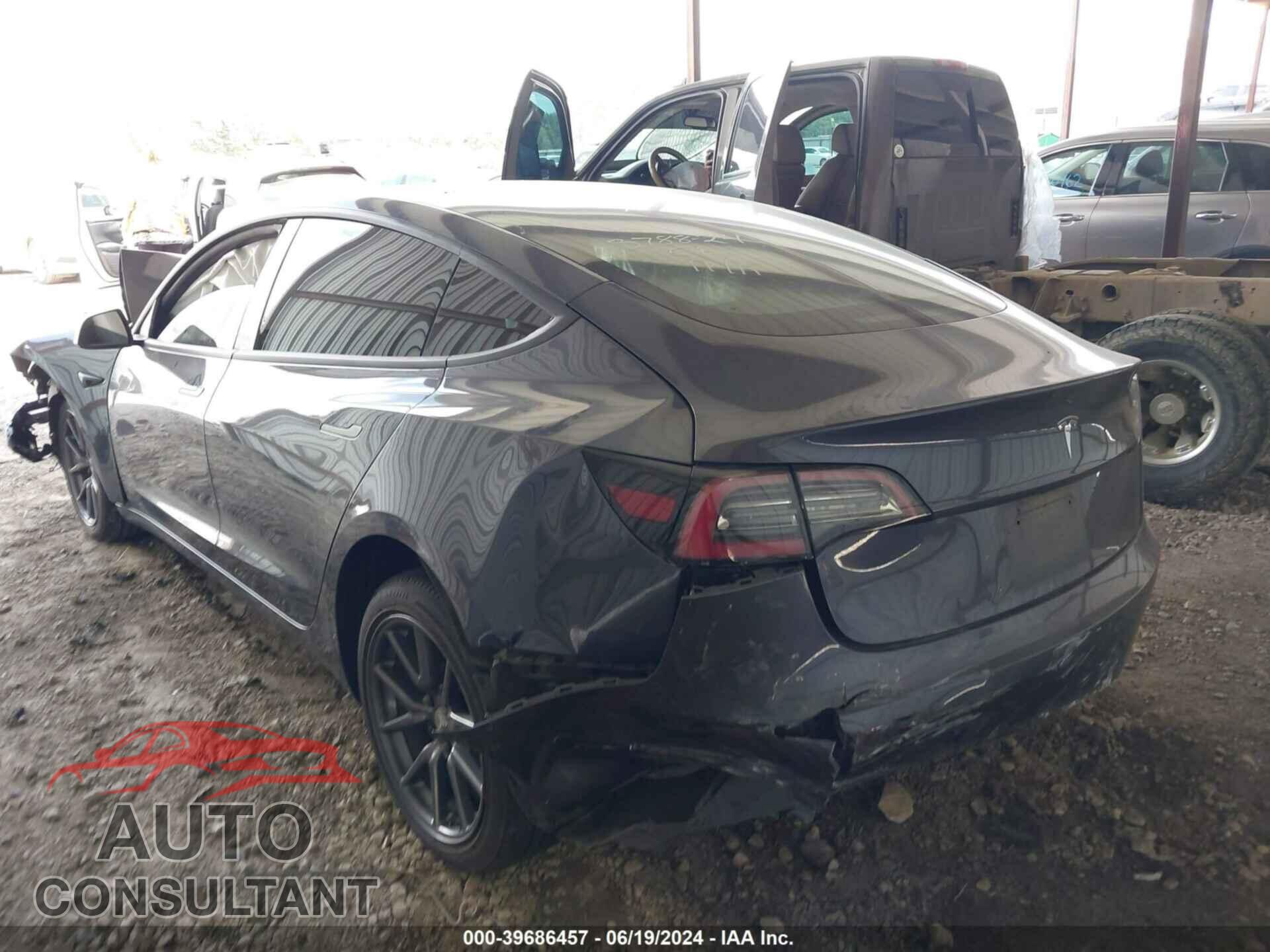 TESLA MODEL 3 2020 - 5YJ3E1EA3LF745577