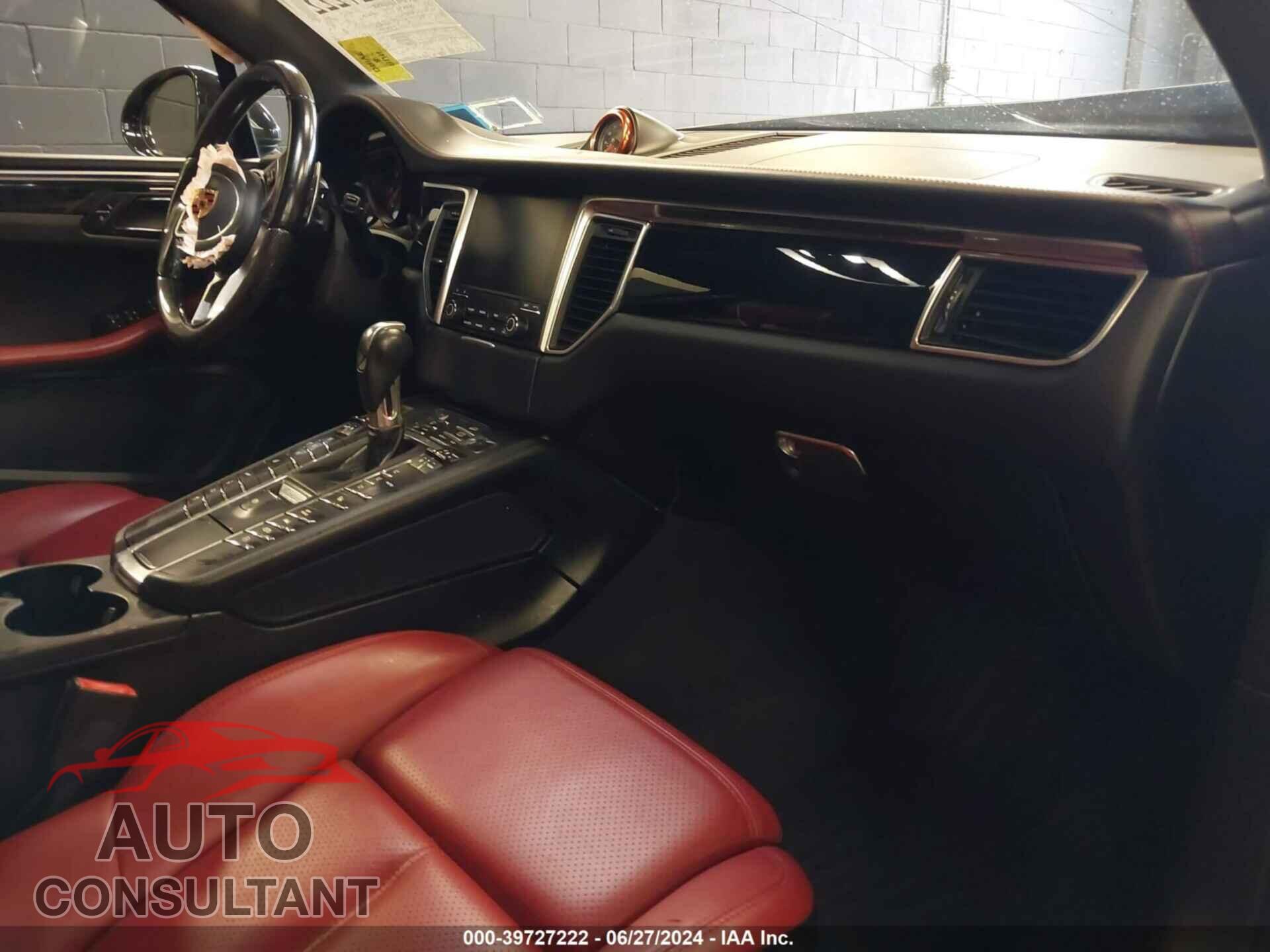 PORSCHE MACAN 2017 - WP1AG2A55HLB55979