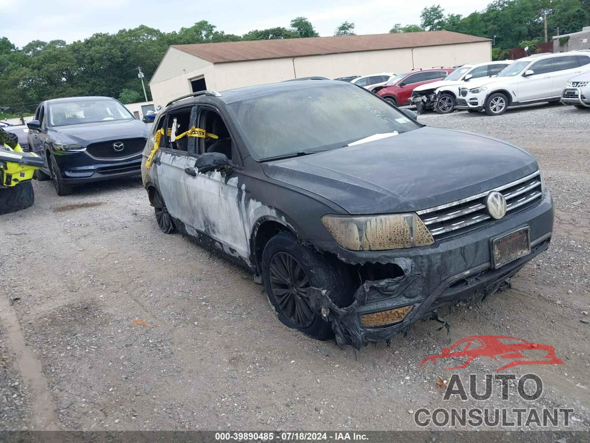 VOLKSWAGEN TIGUAN 2019 - 3VV2B7AX5KM065483