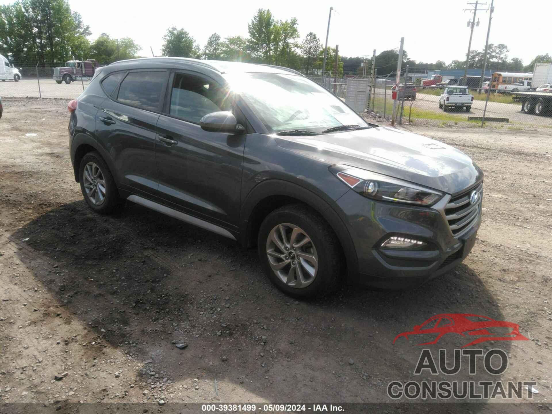 HYUNDAI TUCSON 2017 - KM8J3CA43HU409947