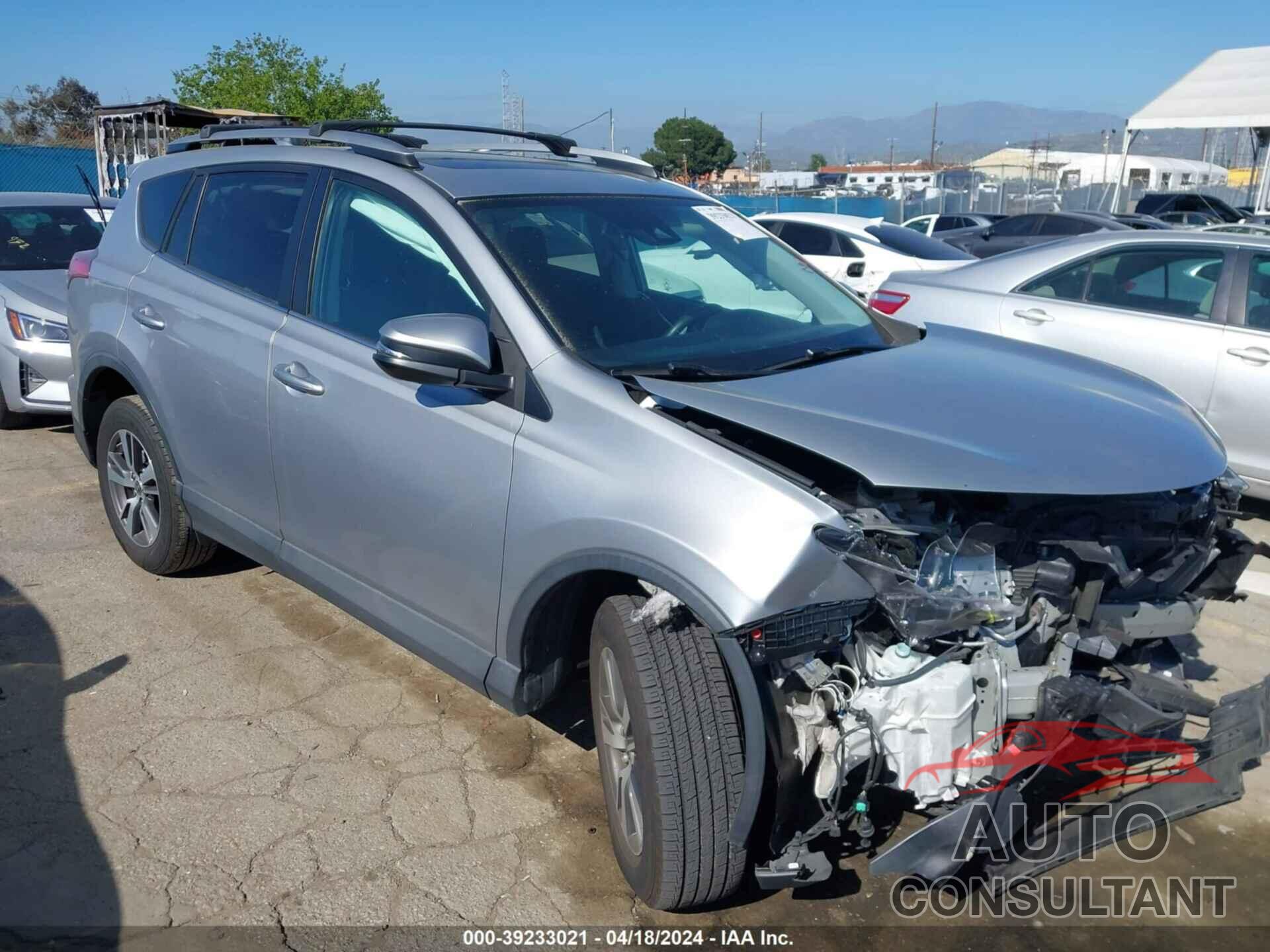 TOYOTA RAV4 2018 - 2T3WFREV2JW422270