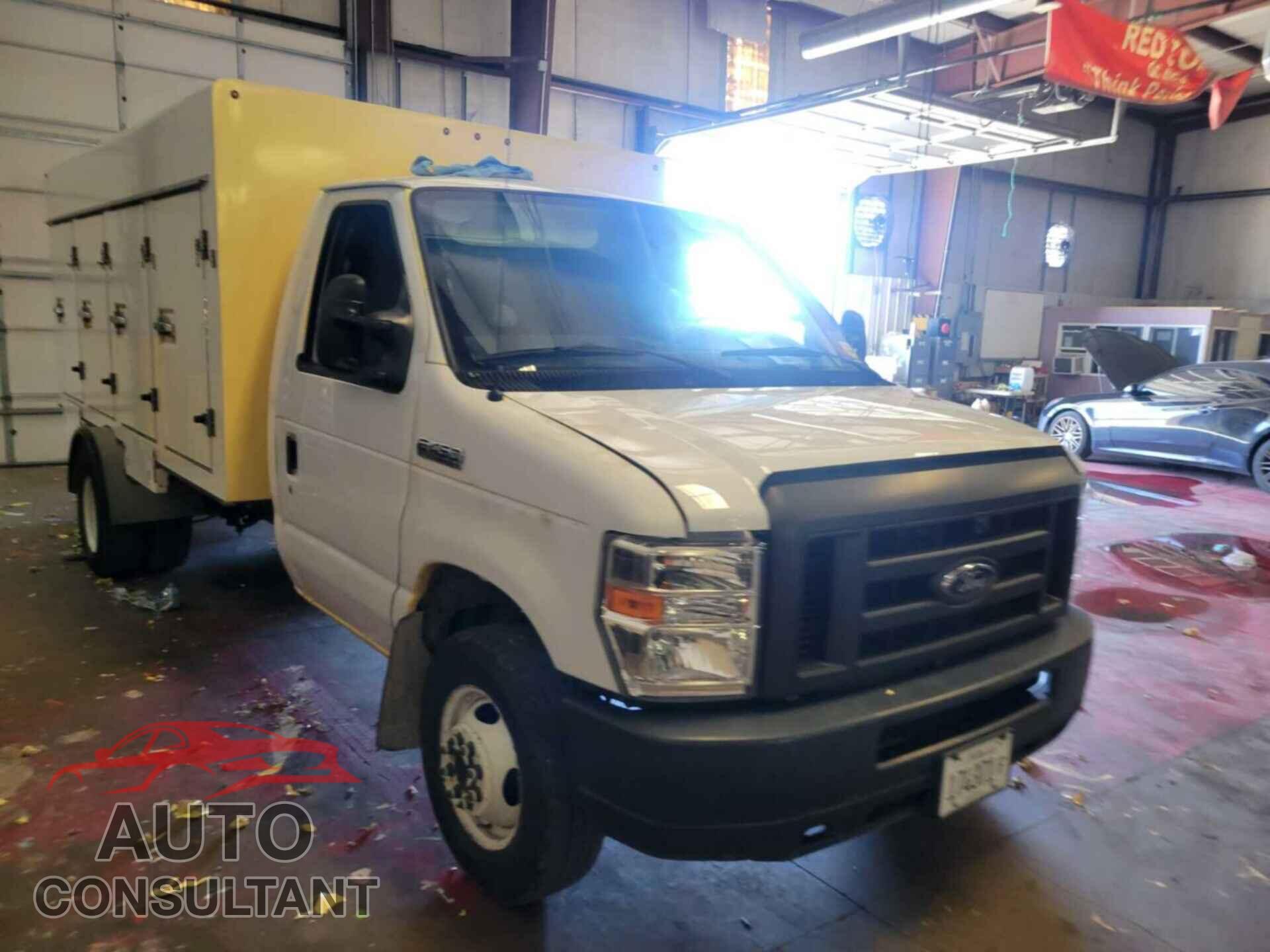 FORD E-450 CUTAWAY 2018 - 1FDXE4FS0JDC19661