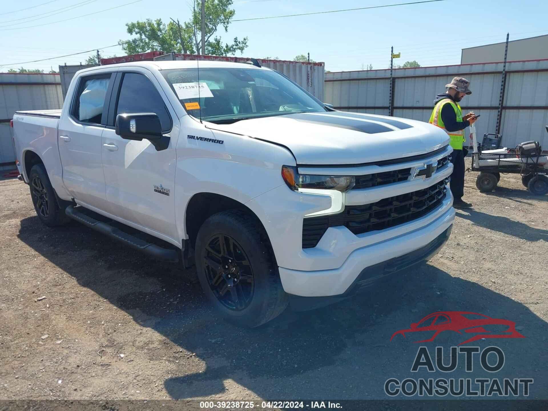 CHEVROLET SILVERADO 1500 2022 - 1GCUDEED3NZ529671