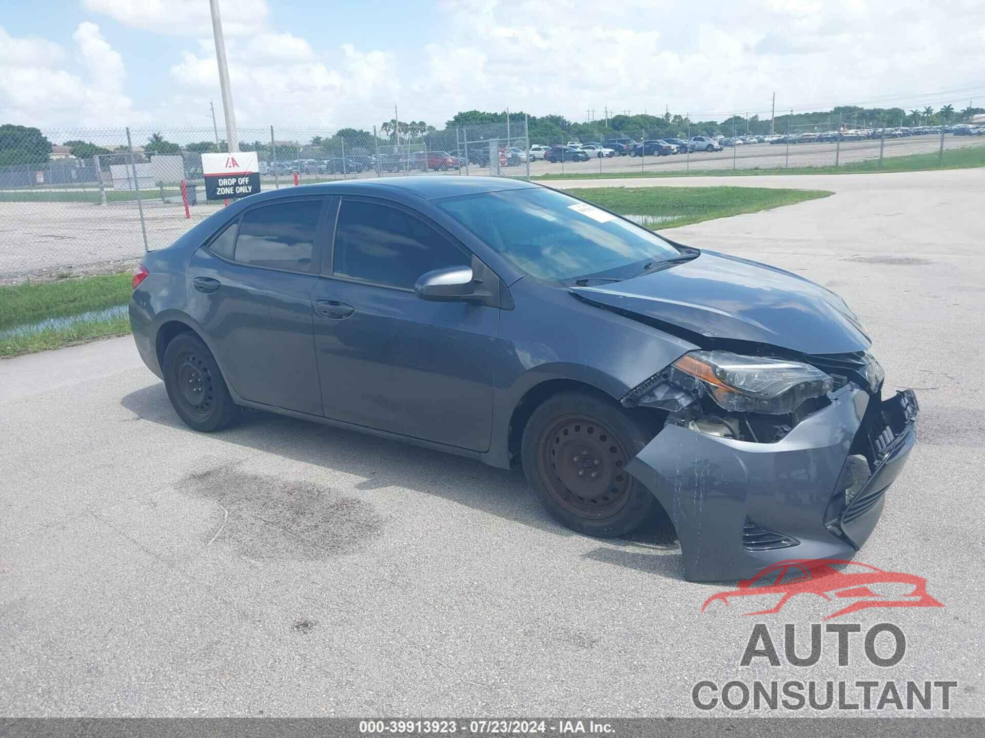 TOYOTA COROLLA 2018 - 2T1BURHE6JC034985