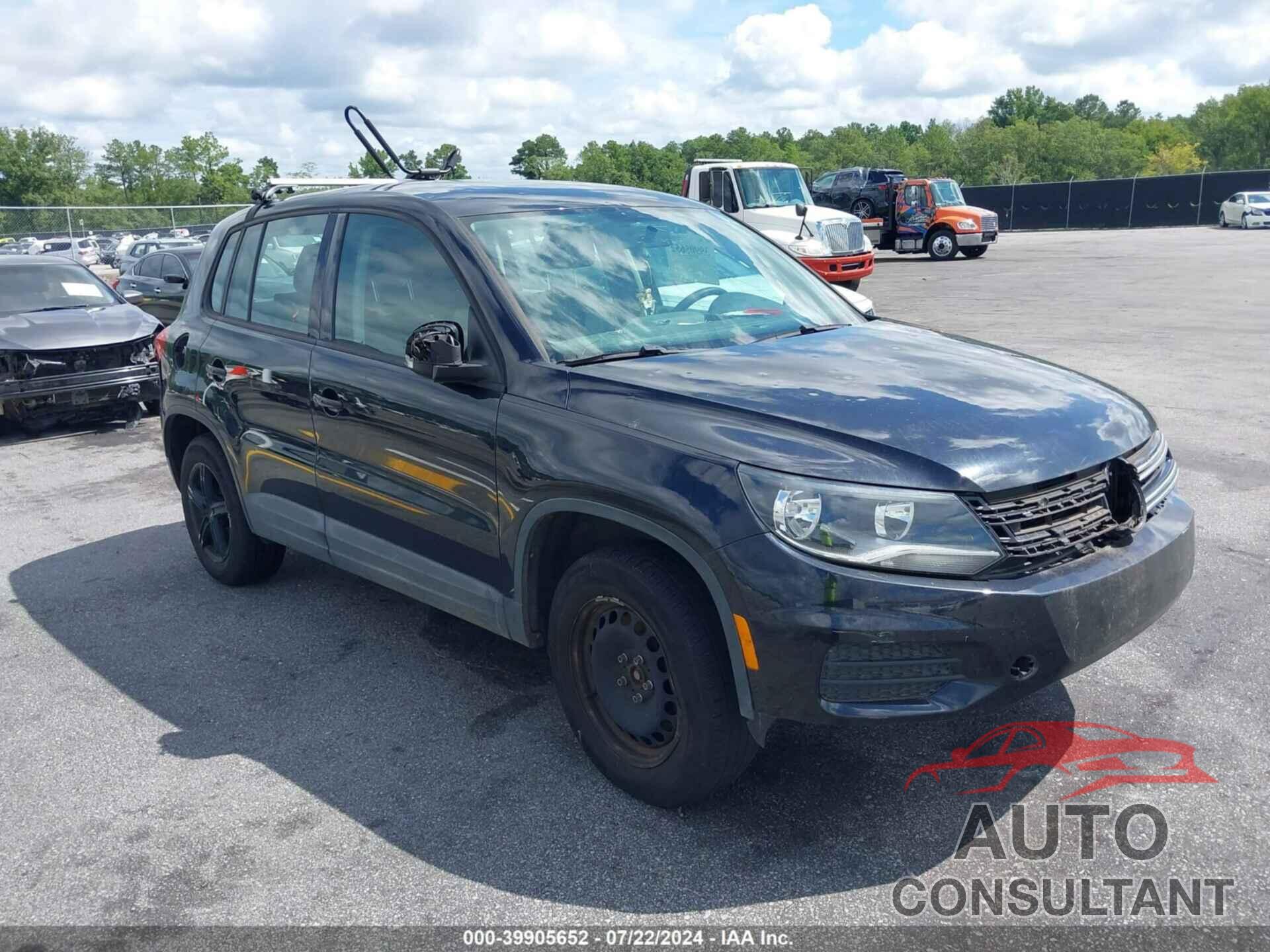 VOLKSWAGEN TIGUAN 2017 - WVGAV7AX2HK054910