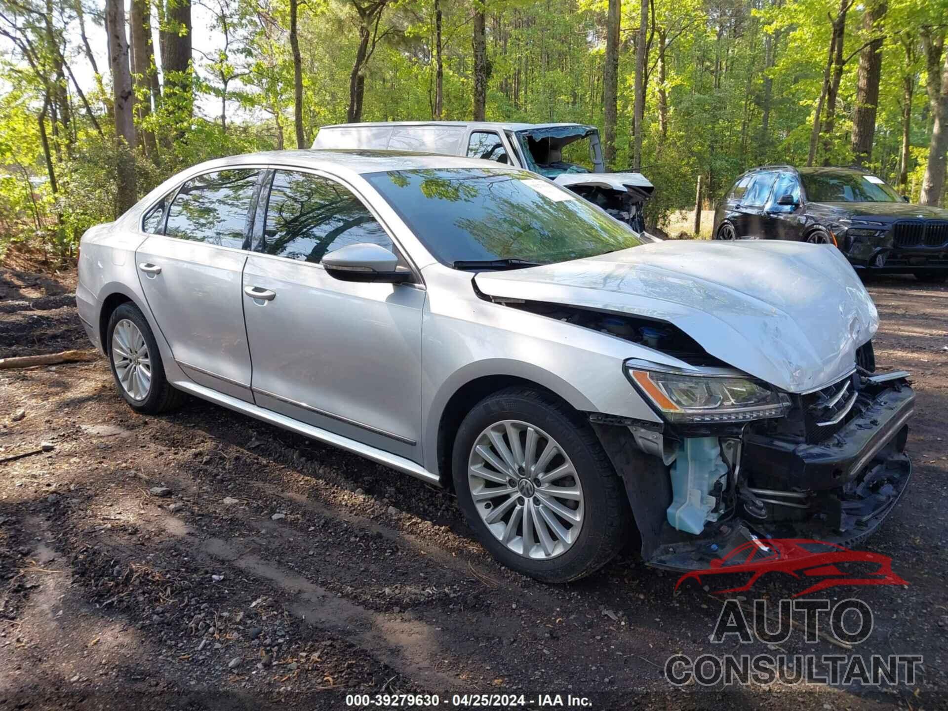 VOLKSWAGEN PASSAT 2016 - 1VWBT7A33GC059471