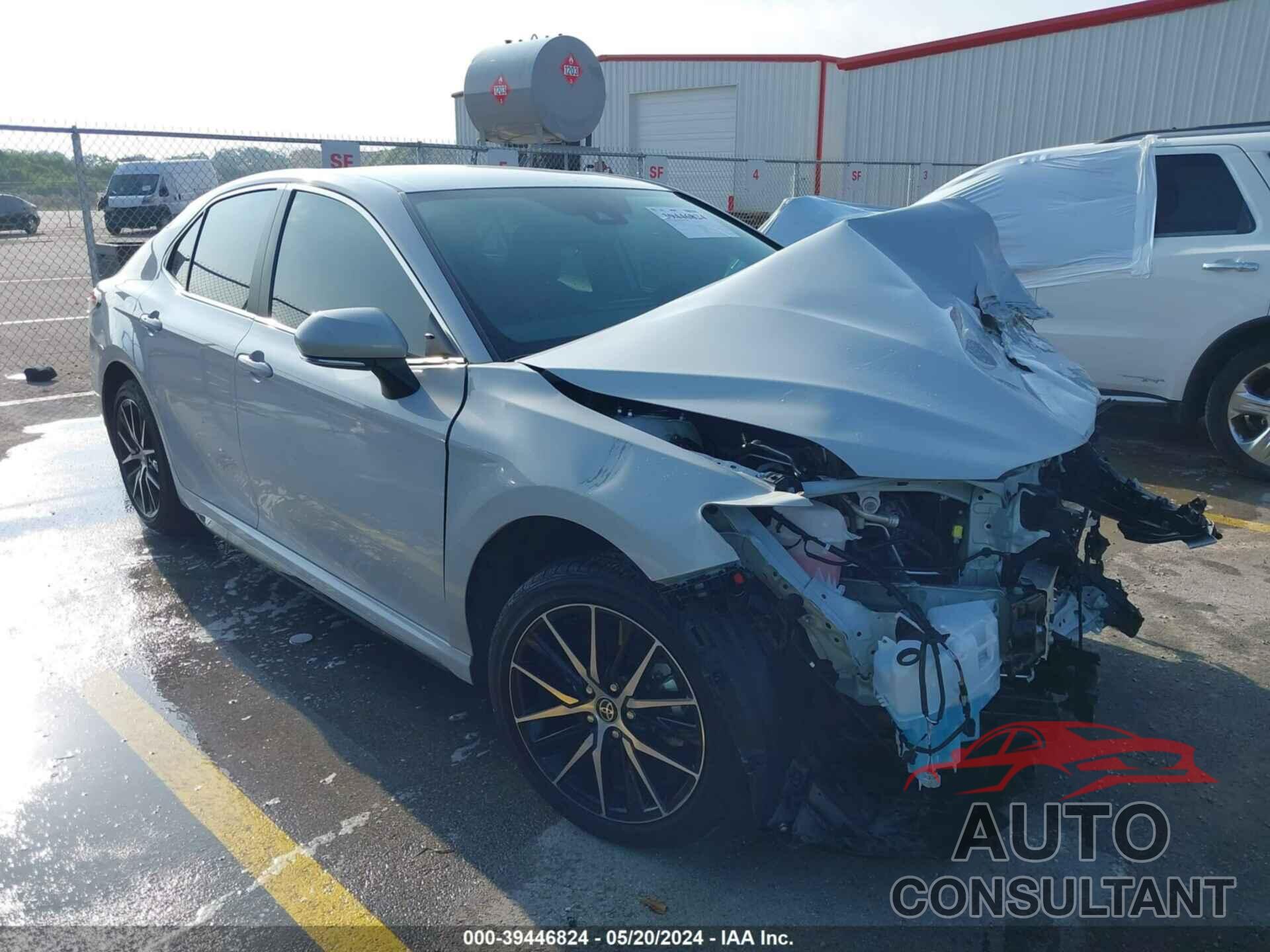 TOYOTA CAMRY 2024 - 4T1T11AK6RU210555