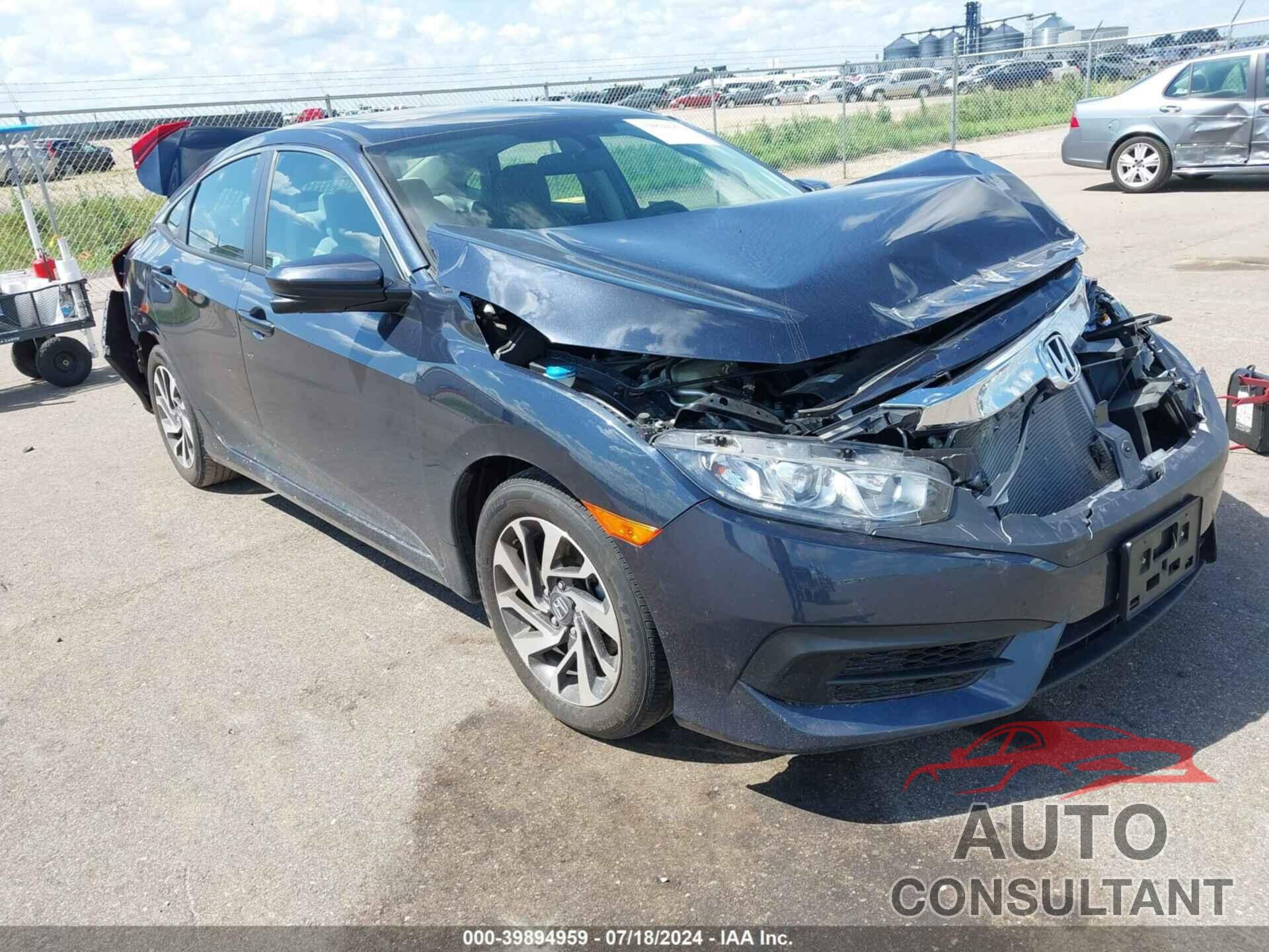 HONDA CIVIC 2018 - 19XFC2F78JE033807