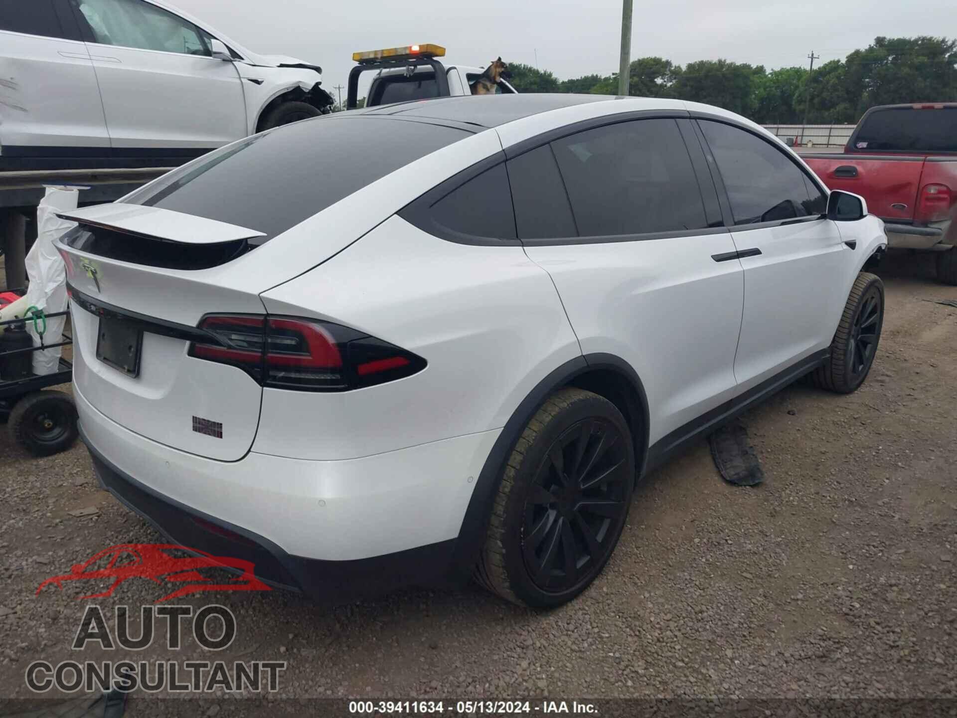 TESLA MODEL X 2022 - 7SAXCBE63NF338194