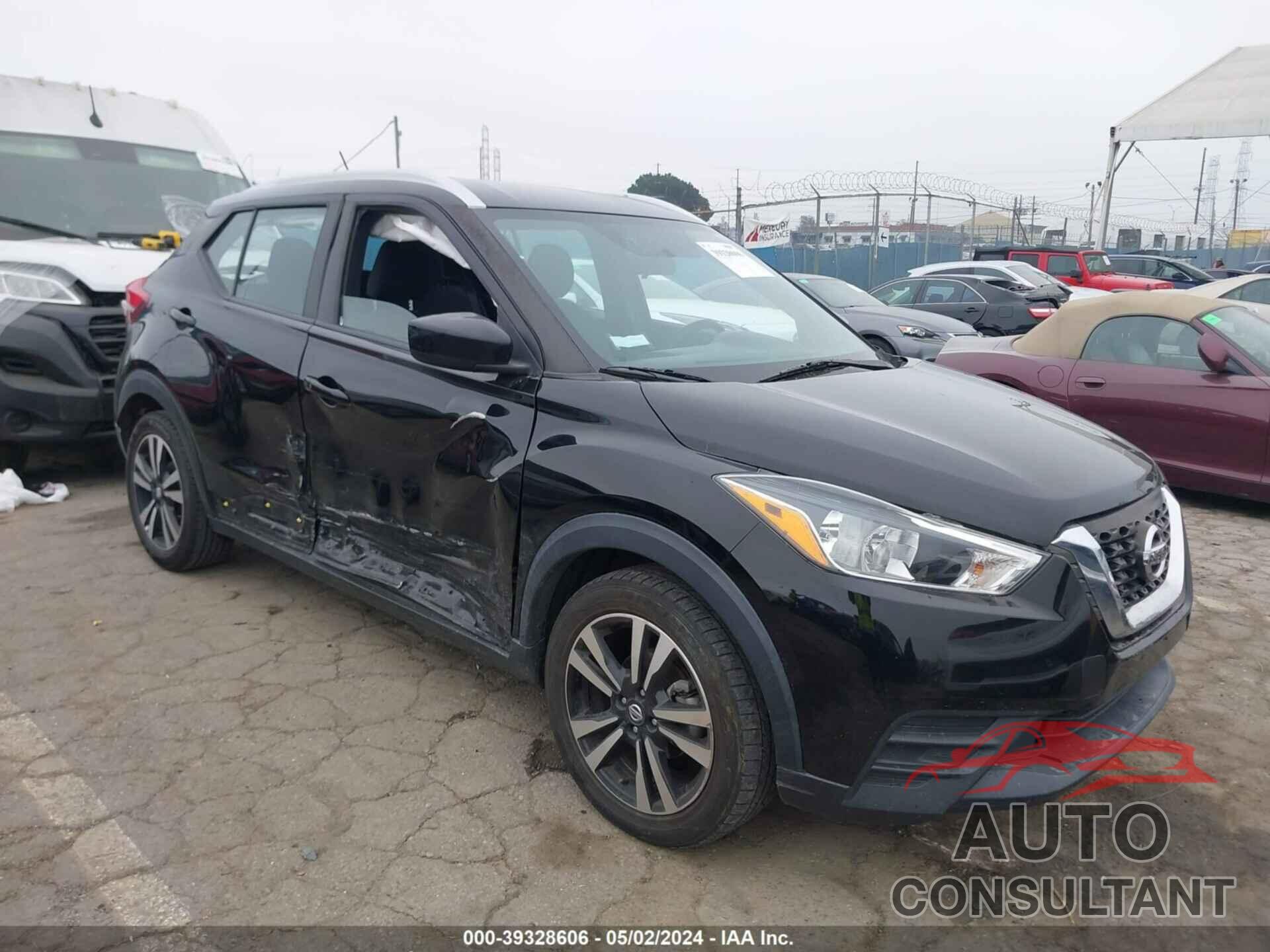 NISSAN KICKS 2019 - 3N1CP5CU4KL540433