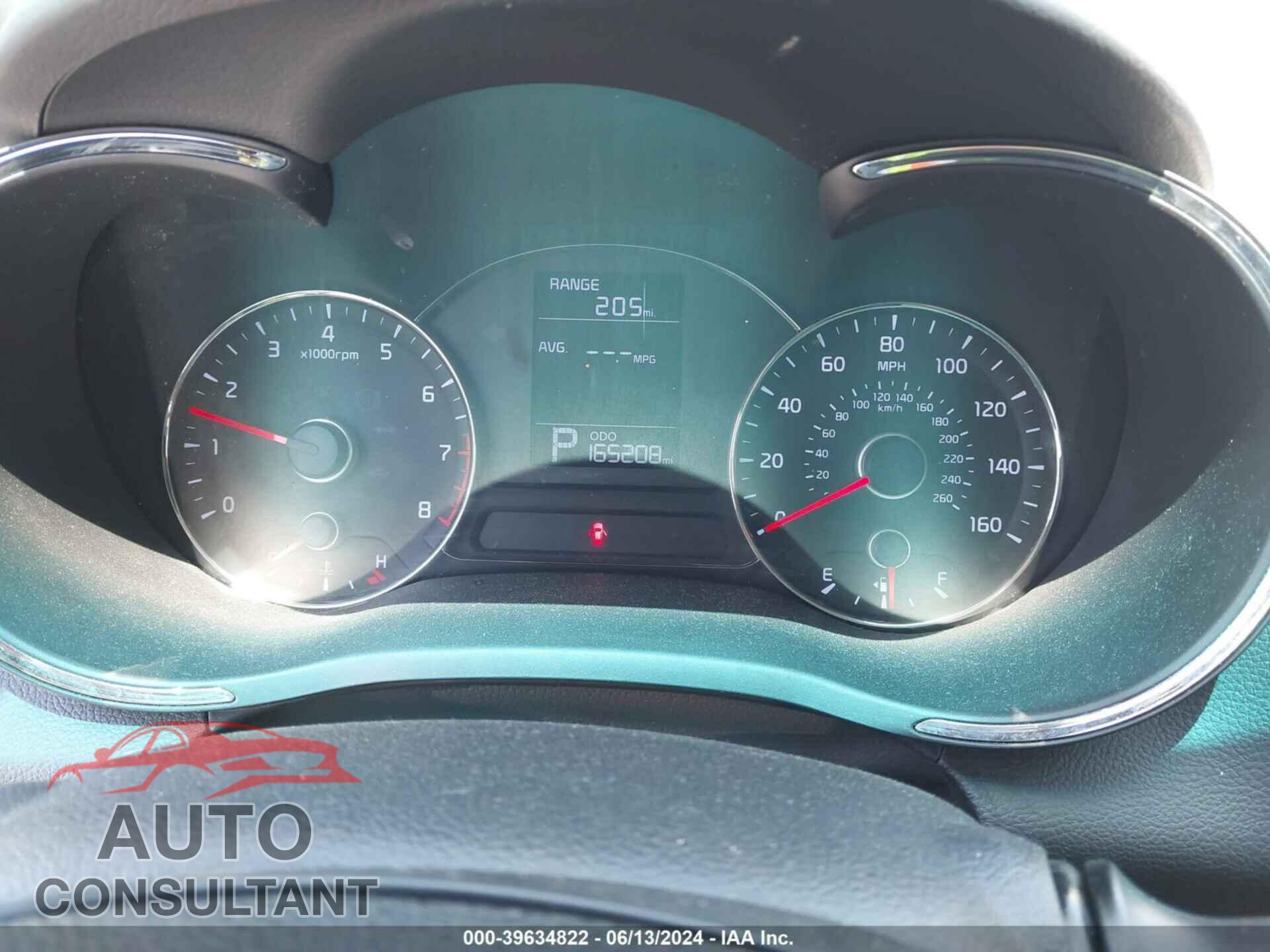 KIA FORTE 2016 - KNAFX5A8XG5494630