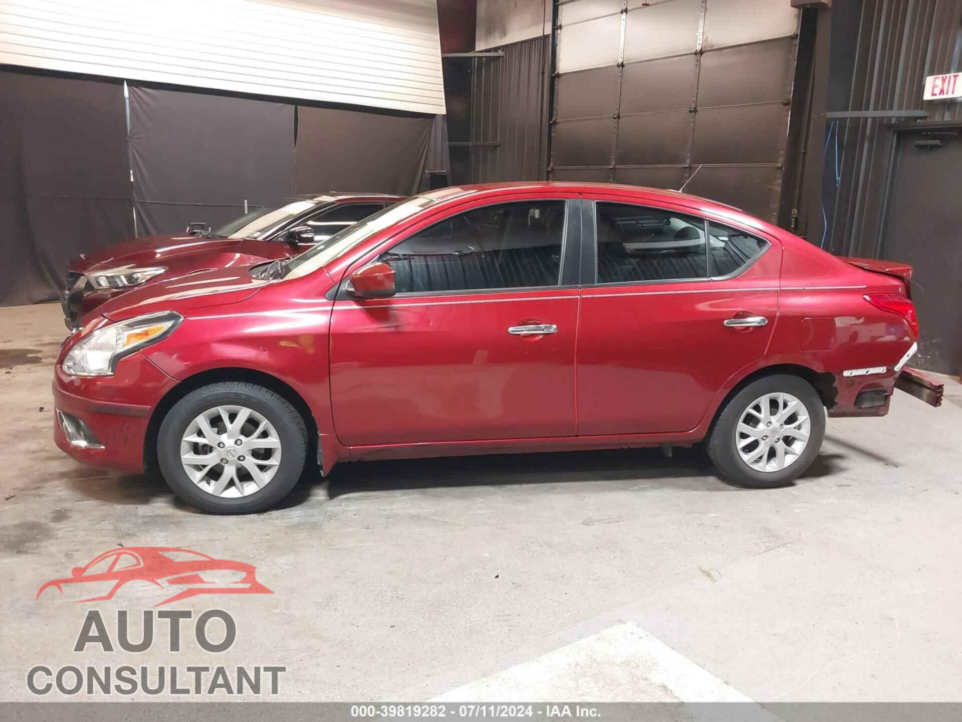NISSAN VERSA 2018 - 3N1CN7AP4JL805767