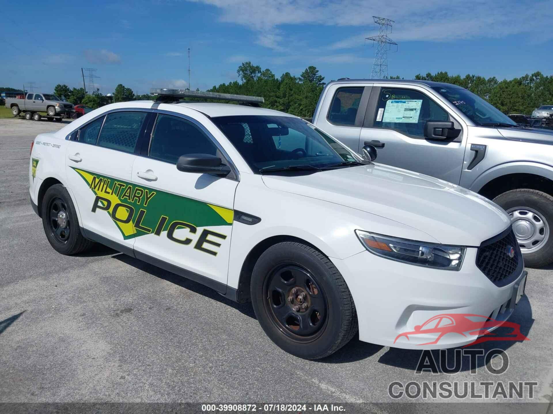 FORD POLICE INTERCEPTOR 2018 - 1FAHP2L85JG141480