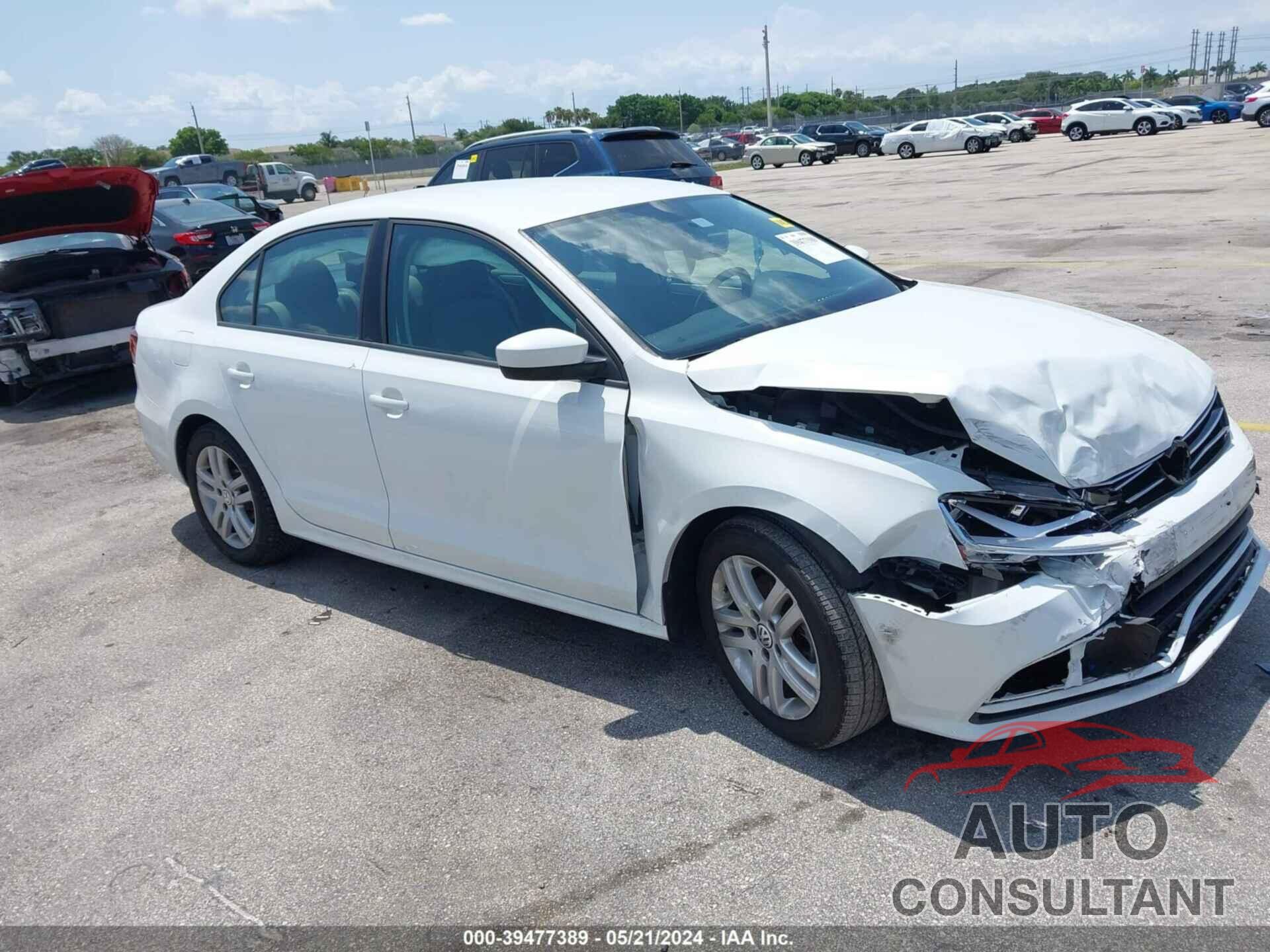 VOLKSWAGEN JETTA 2018 - 3VW2B7AJ3JM231358