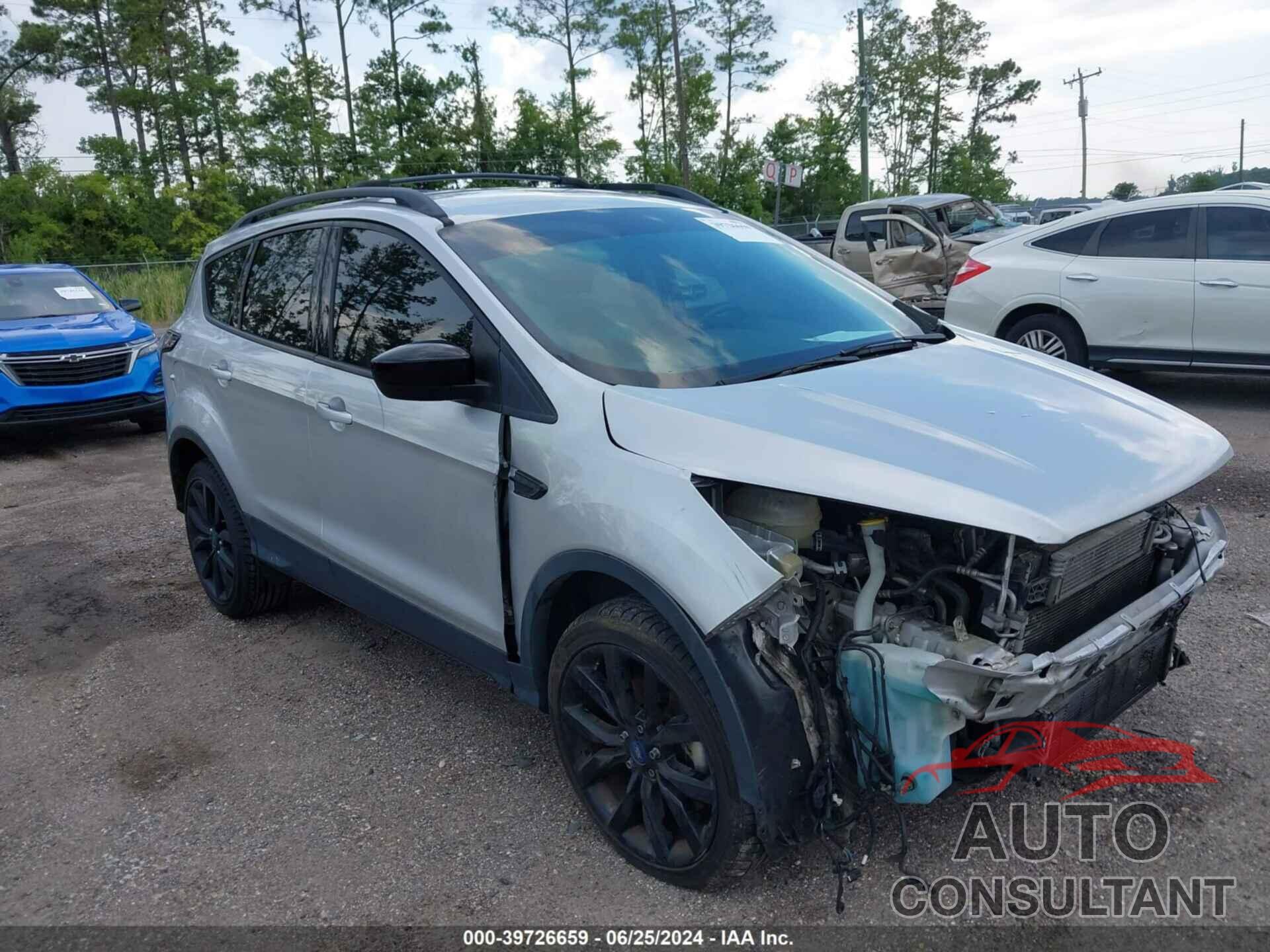 FORD ESCAPE 2017 - 1FMCU0GD6HUE63609