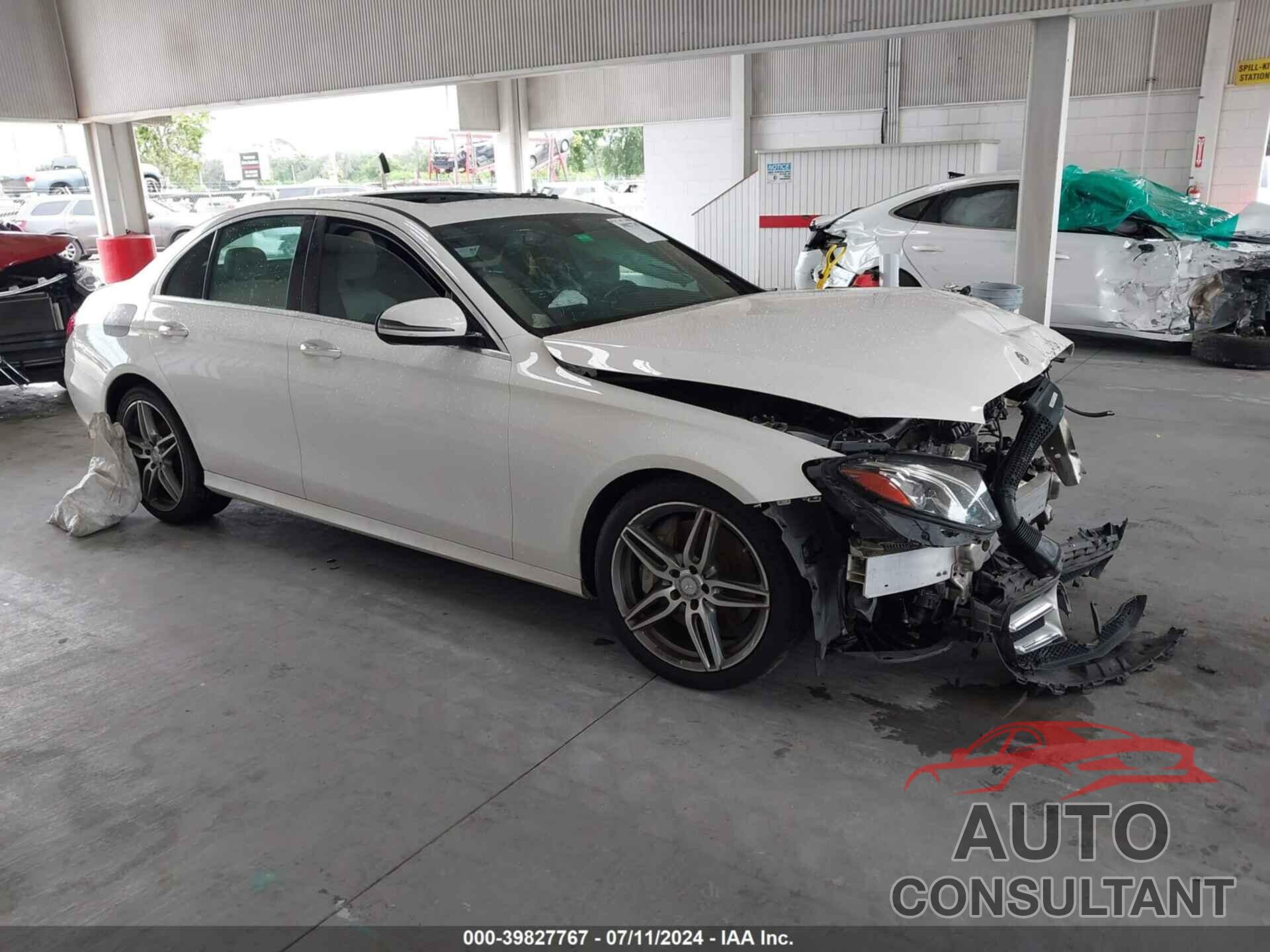 MERCEDES-BENZ E 300 2017 - WDDZF4JB1HA148571