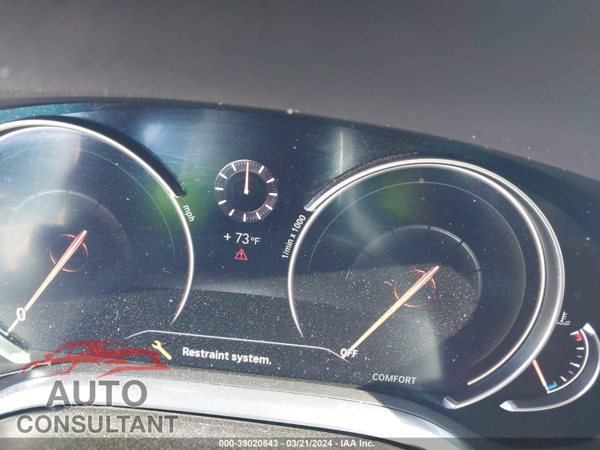 BMW 740 2018 - WBA7E2C50JB214931