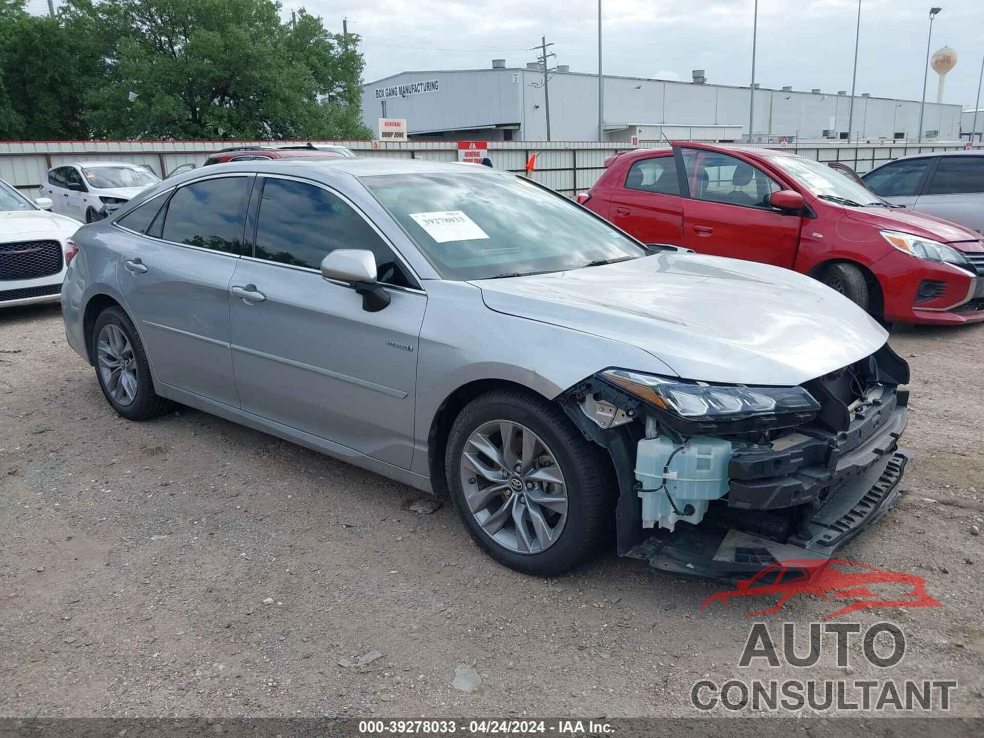 TOYOTA AVALON HYBRID 2019 - 4T1B21FB9KU008669