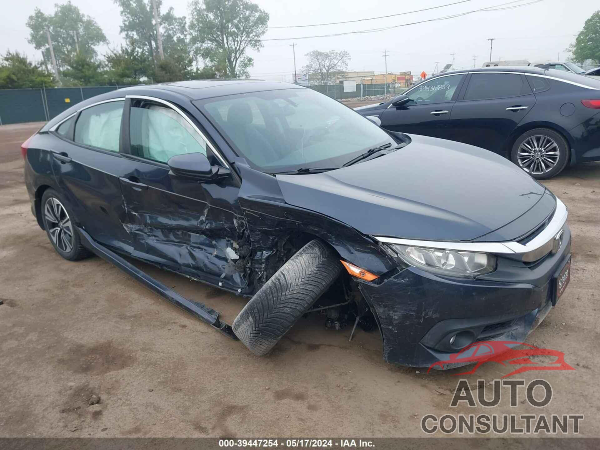 HONDA CIVIC 2017 - 19XFC1F38HE009749