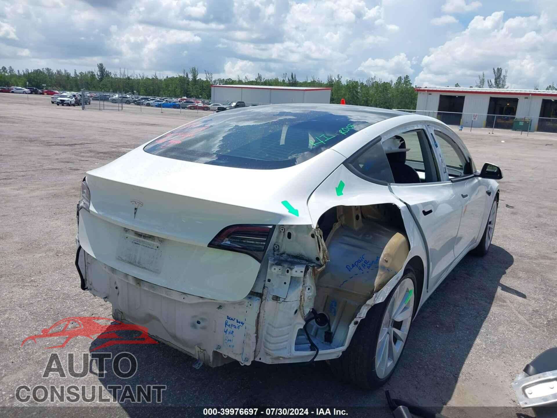 TESLA MODEL 3 2021 - 5YJ3E1EA6MF020847