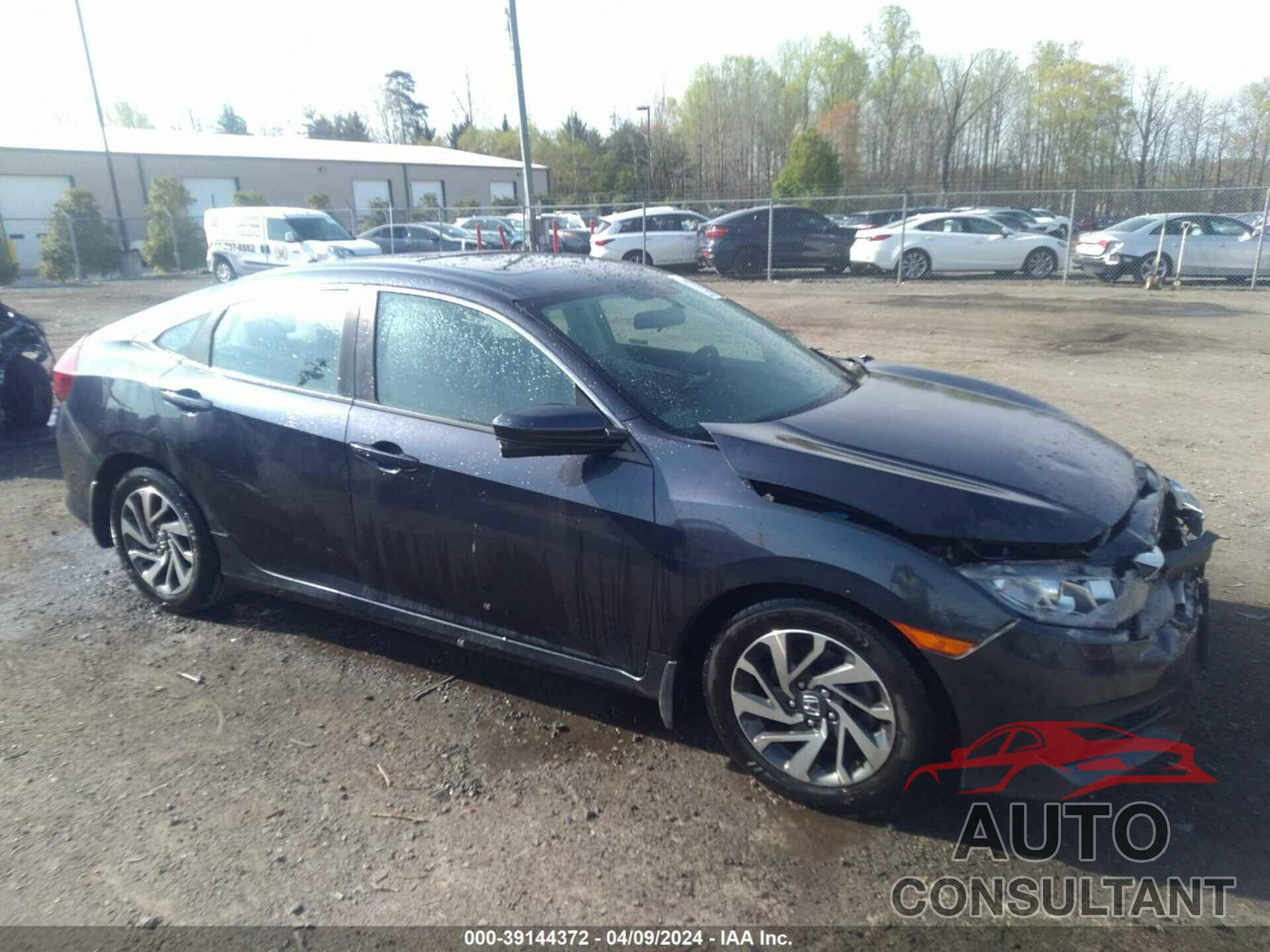 HONDA CIVIC 2018 - 2HGFC2F76JH564364