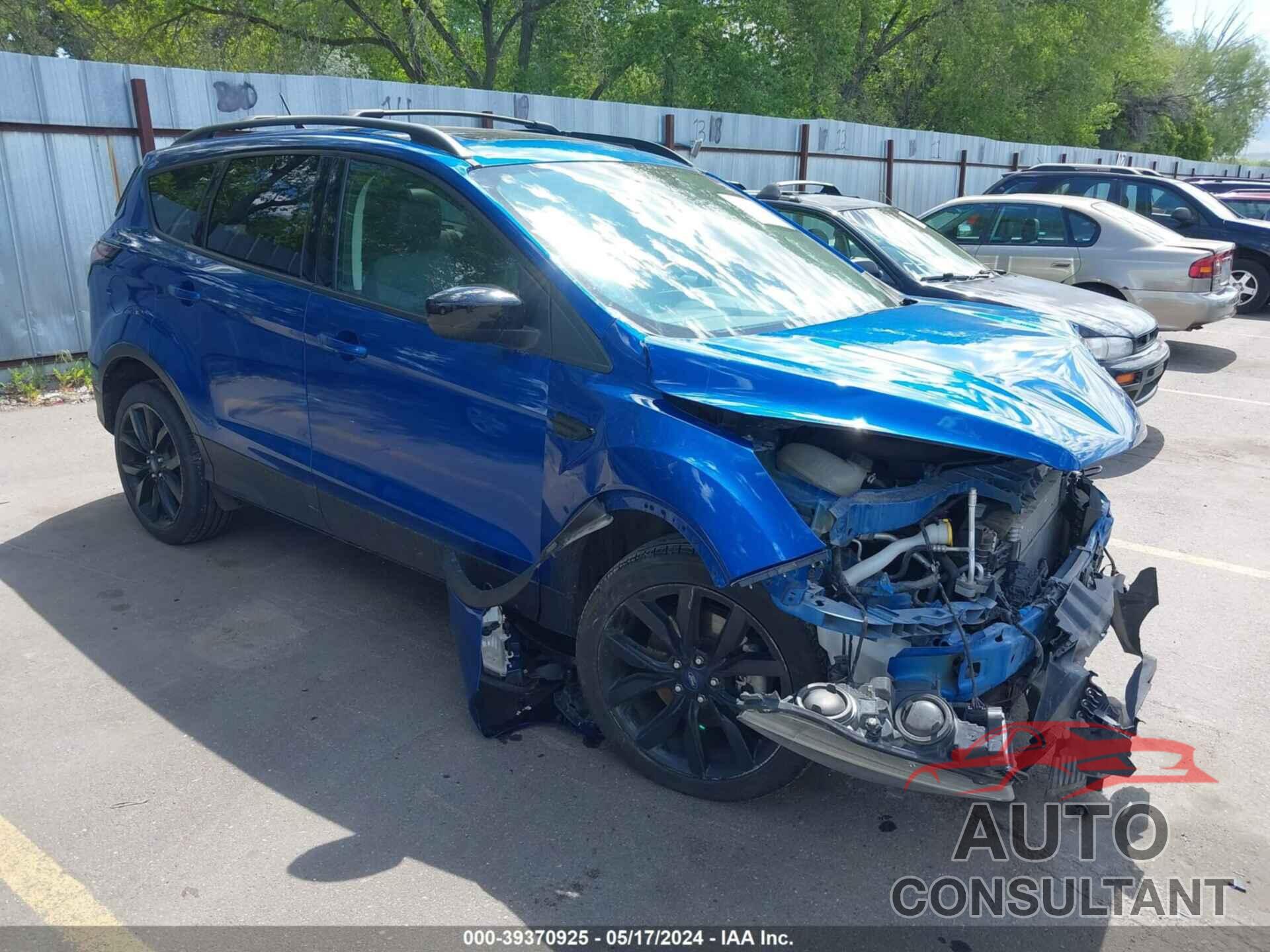 FORD ESCAPE 2018 - 1FMCU9GD0JUA09916