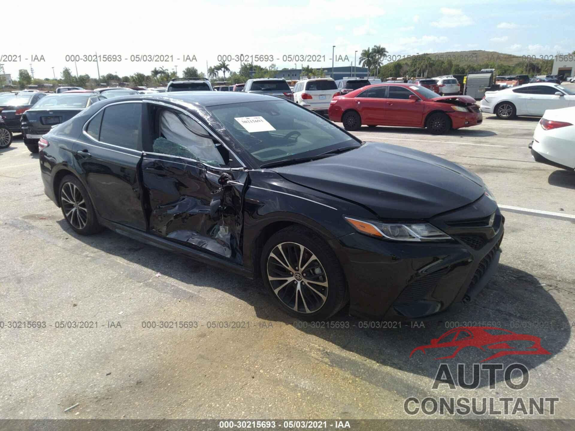 TOYOTA CAMRY 2020 - 4T1J11AK9LU985320