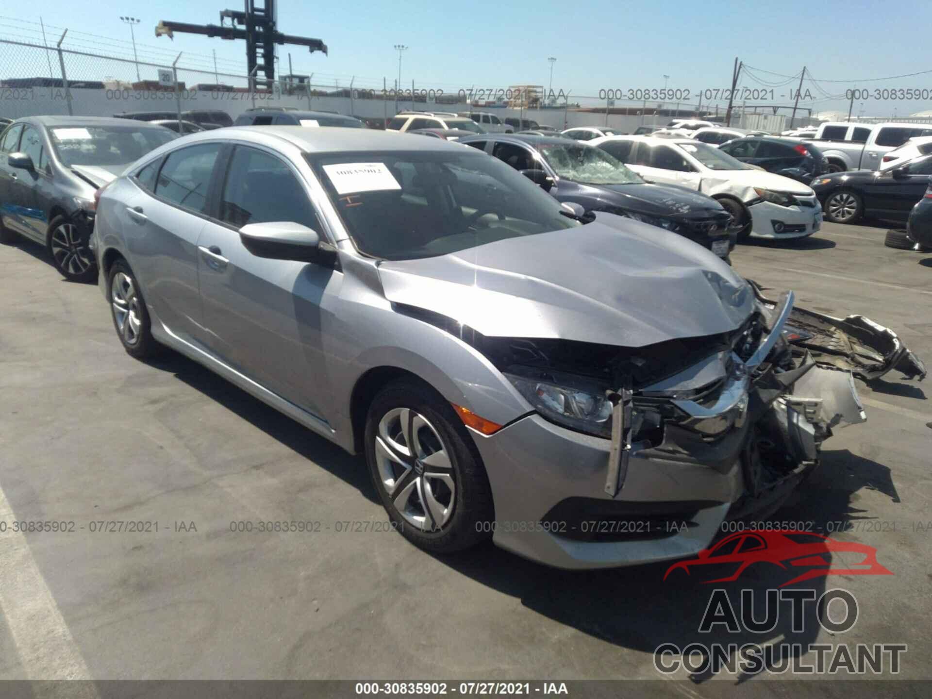 HONDA CIVIC SEDAN 2018 - 2HGFC2F51JH557224