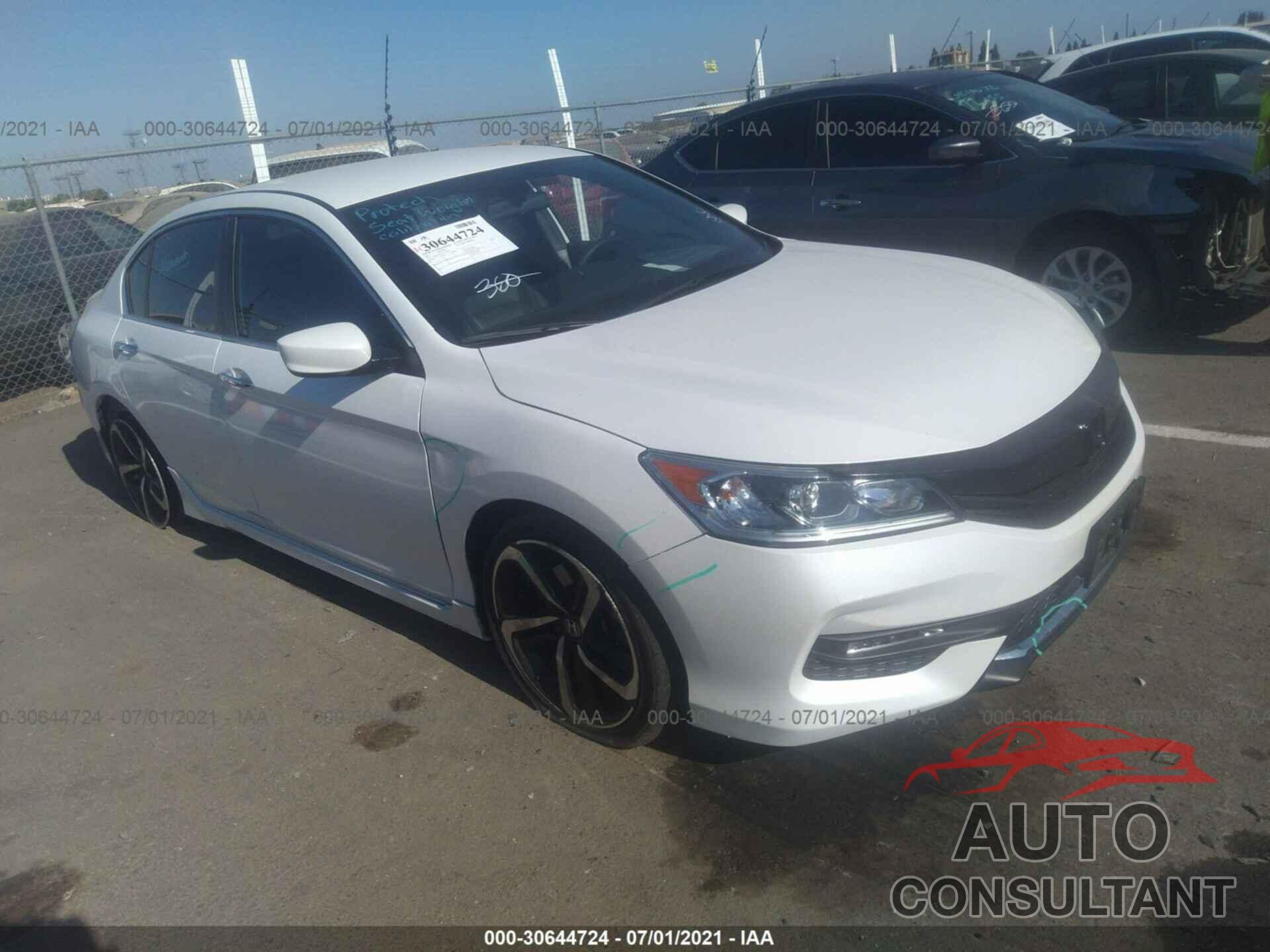 HONDA ACCORD SEDAN 2017 - 1HGCR2F12HA272376