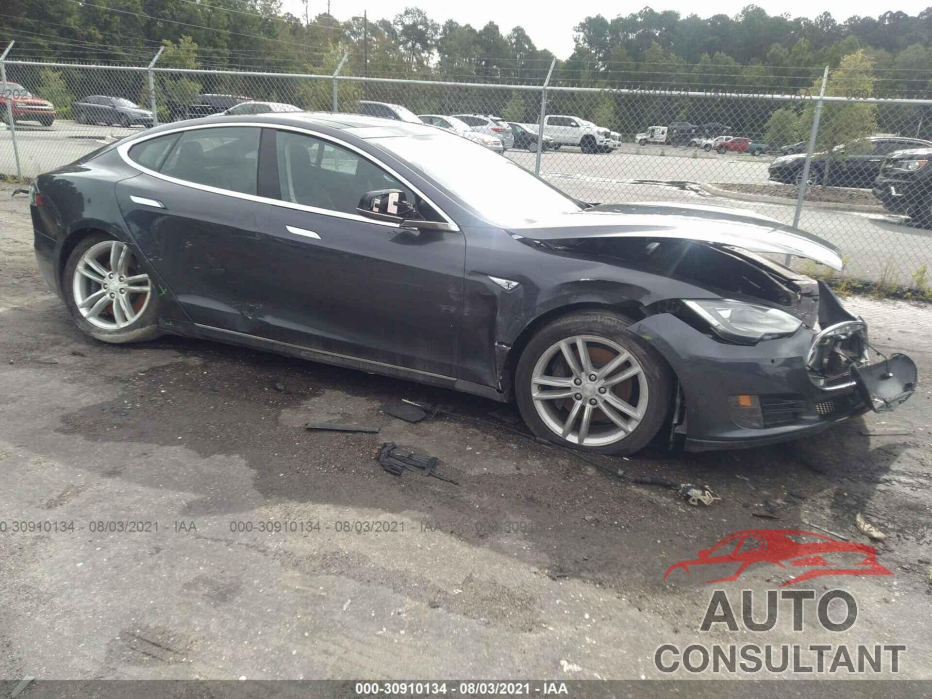 TESLA MODEL S 2016 - 5YJSA1E13GF126720