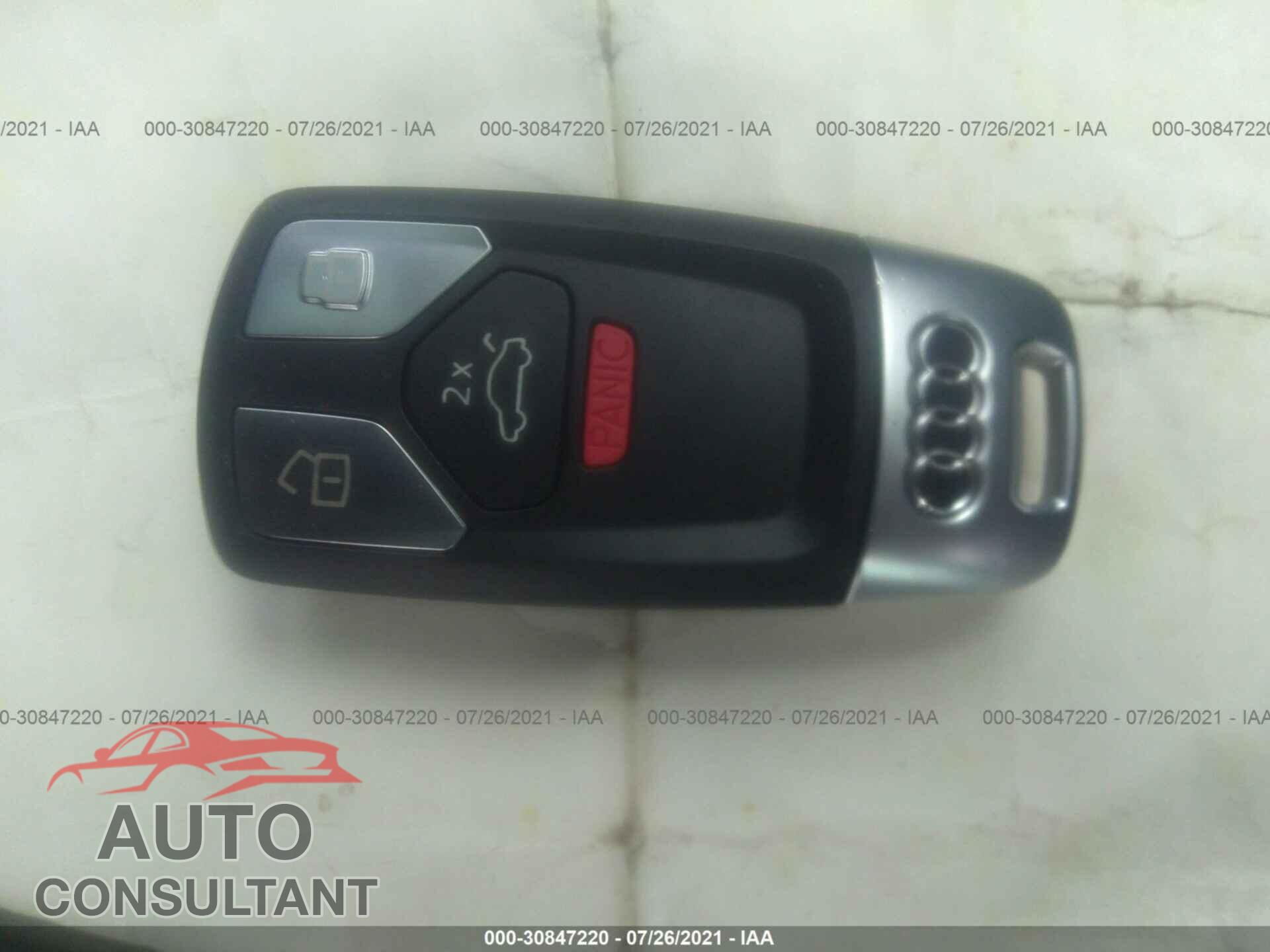 AUDI A4 2019 - WAUDNAF4XKN007723