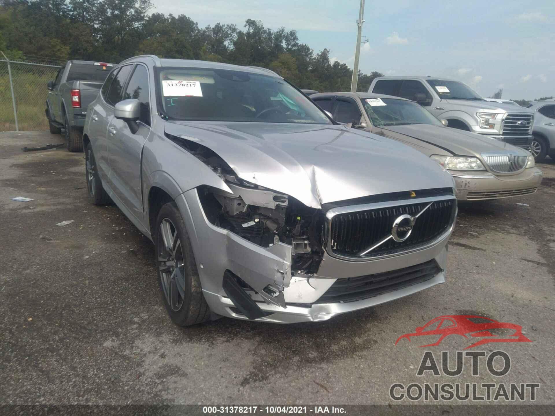 VOLVO XC60 2018 - LYV102RK7JB121388