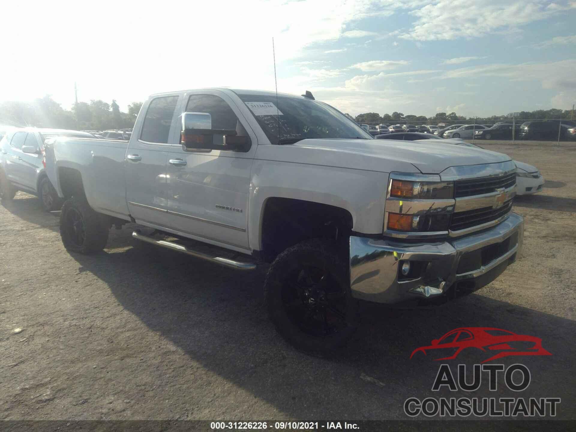 CHEVROLET SILVERADO 2500HD 2017 - 1GC2KWEG1HZ370957