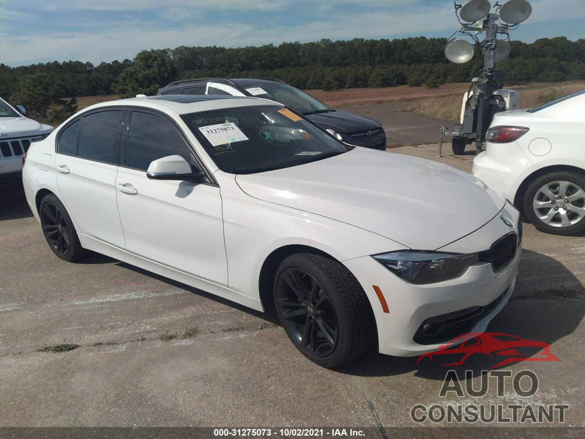 BMW 3 SERIES 2018 - WBA8D9G58JNU68105