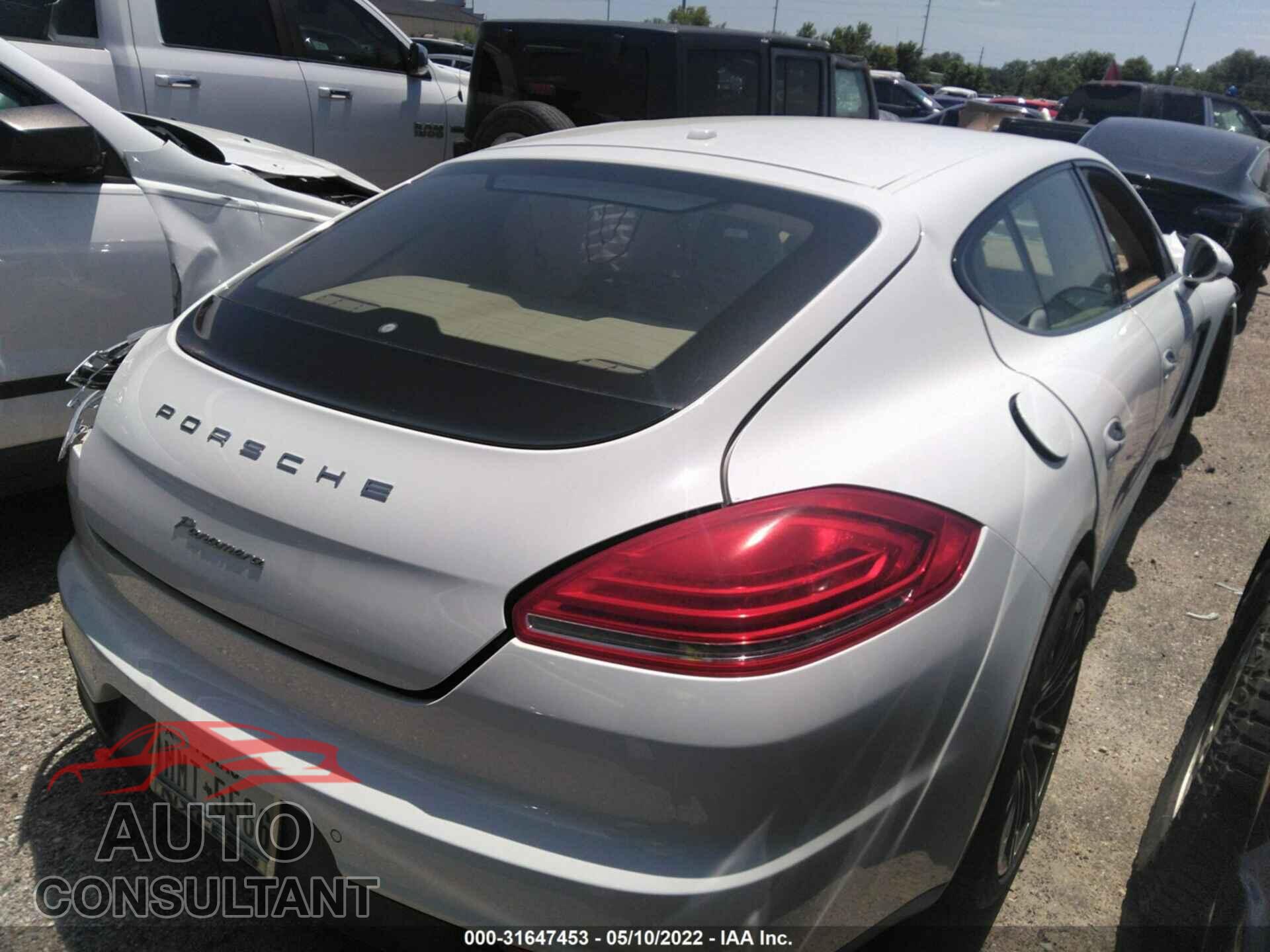 PORSCHE PANAMERA 2016 - WP0AA2A72GL007159