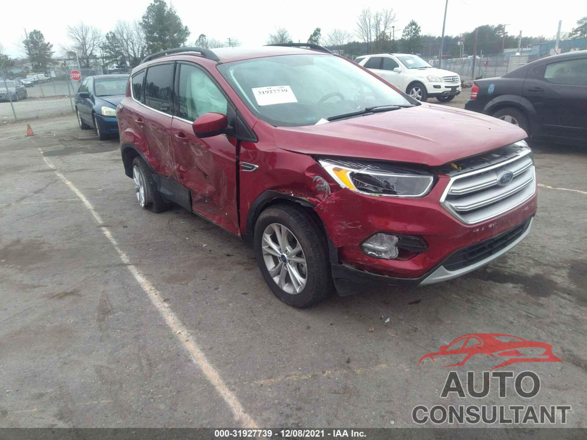 FORD ESCAPE 2018 - 1FMCU9GD9JUC73877