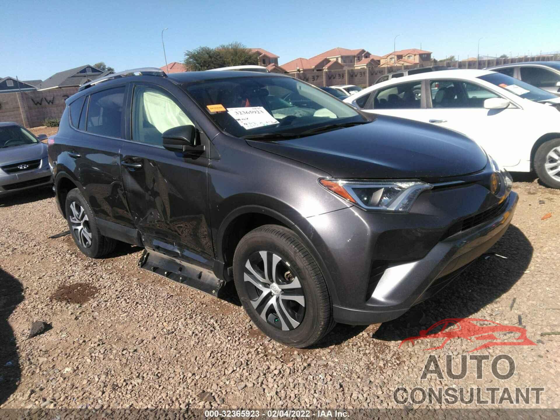 TOYOTA RAV4 2016 - JTMZFREV5GJ060794