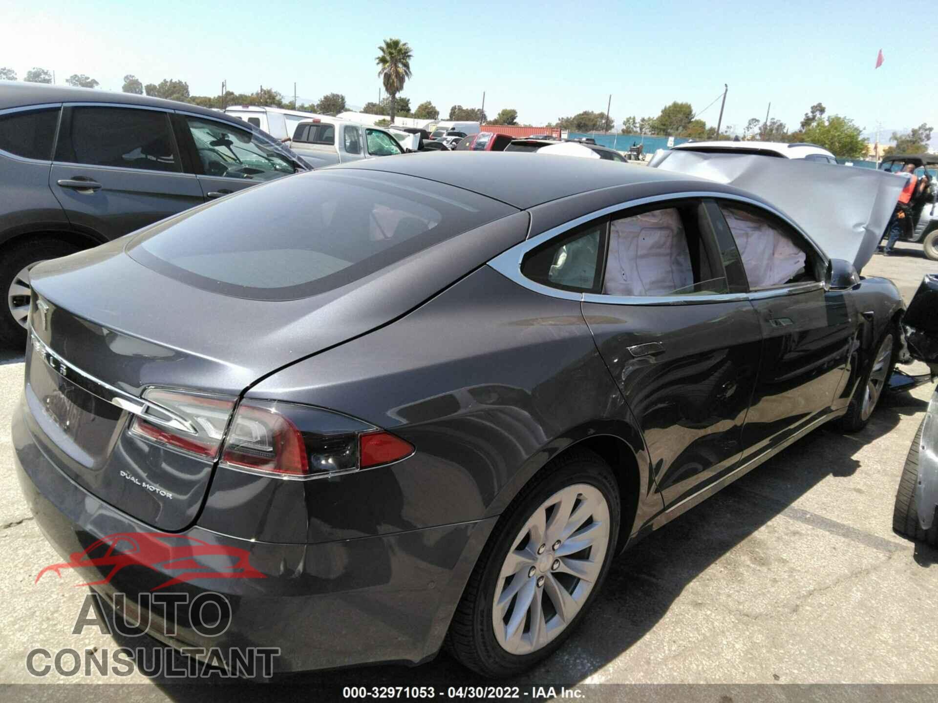 TESLA MODEL S 2020 - 5YJSA1E22LF360480