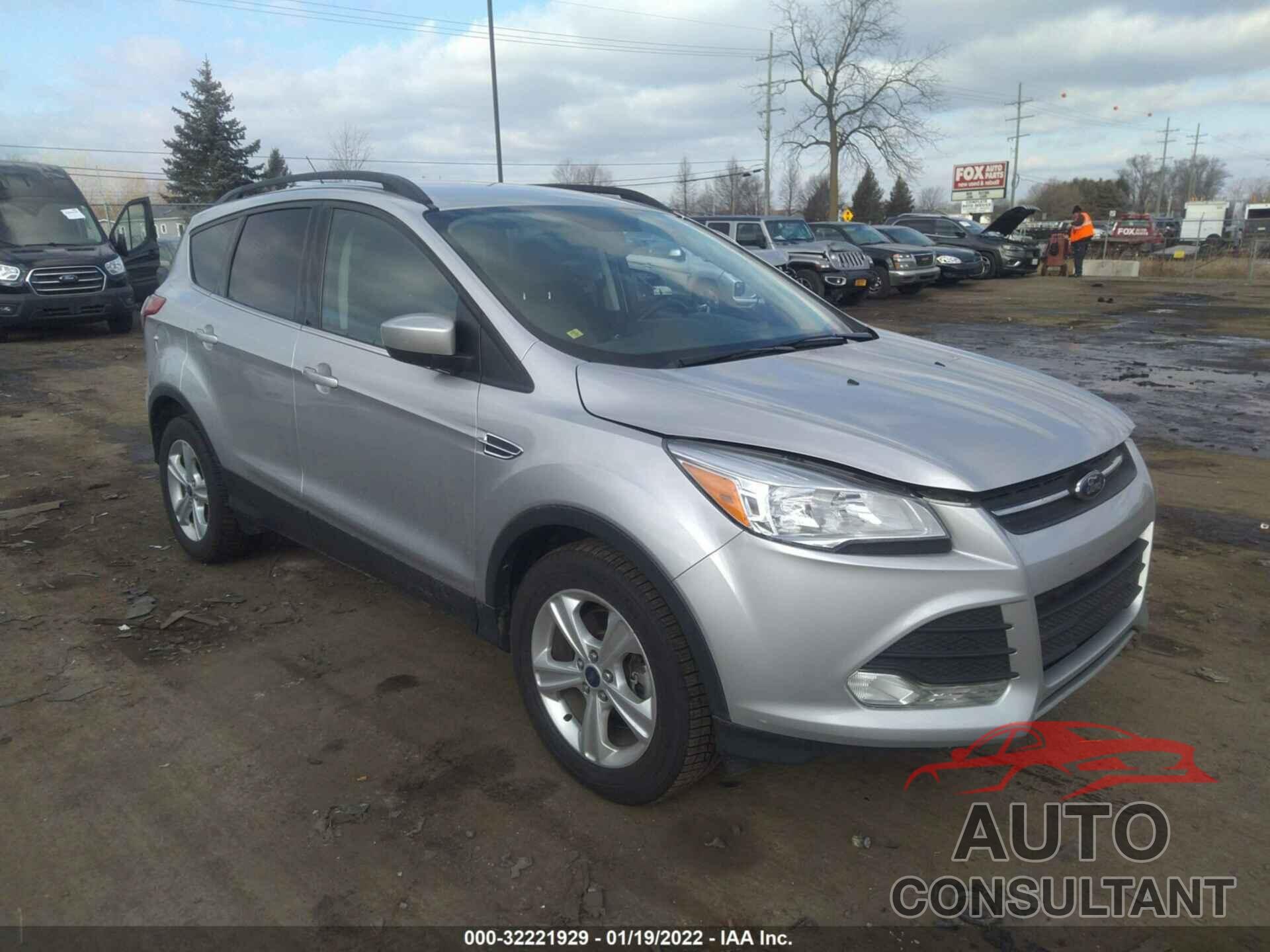FORD ESCAPE 2016 - 1FMCU9G9XGUA44001