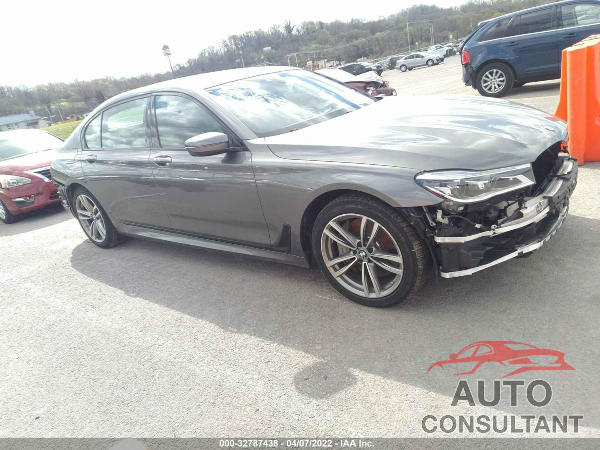 BMW 7 SERIES 2018 - WBA7F2C51JG424258