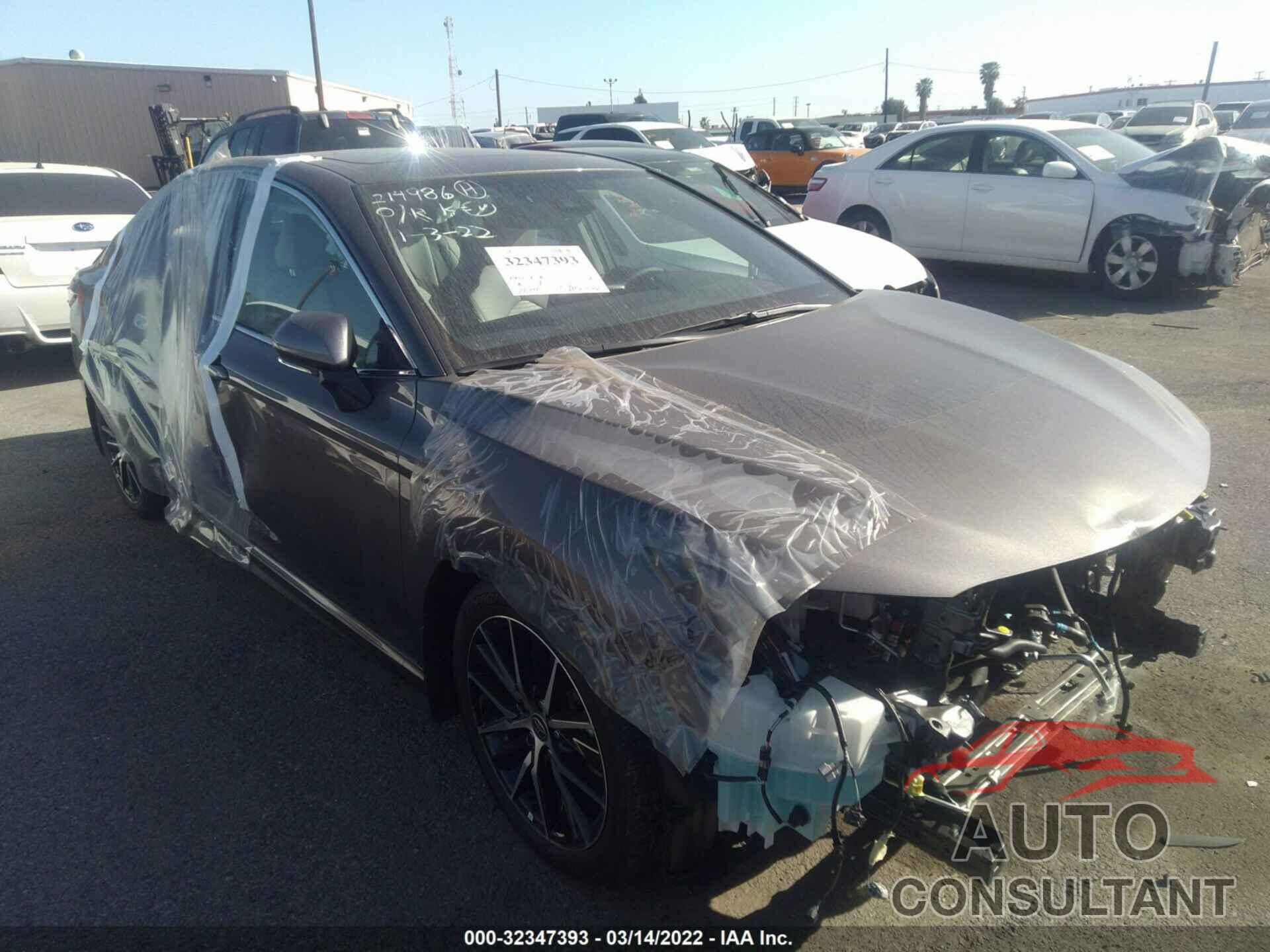 TOYOTA CAMRY 2022 - 4T1S31AK7NU580400
