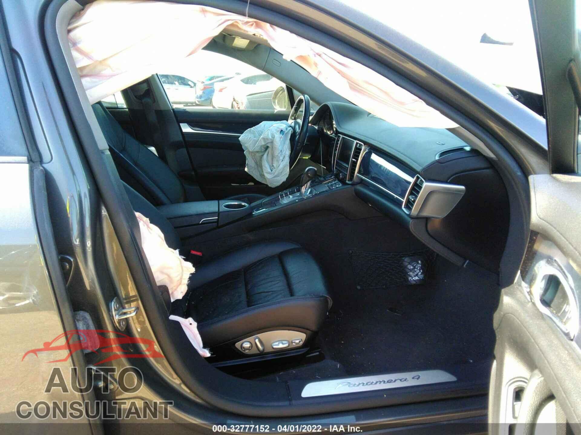 PORSCHE PANAMERA 2016 - WP0AA2A70GL002946
