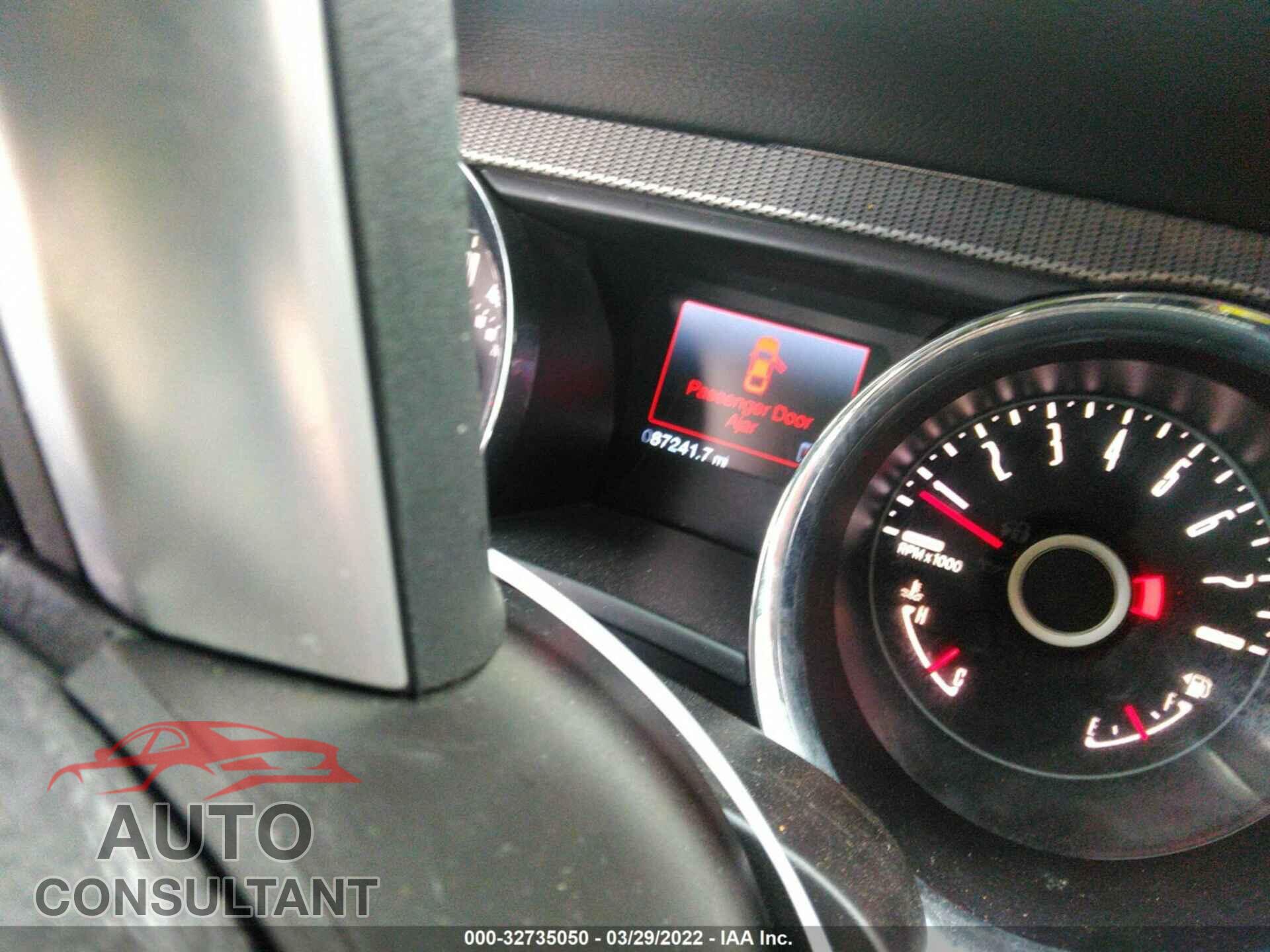FORD MUSTANG 2014 - 1ZVBP8FF8E5243500