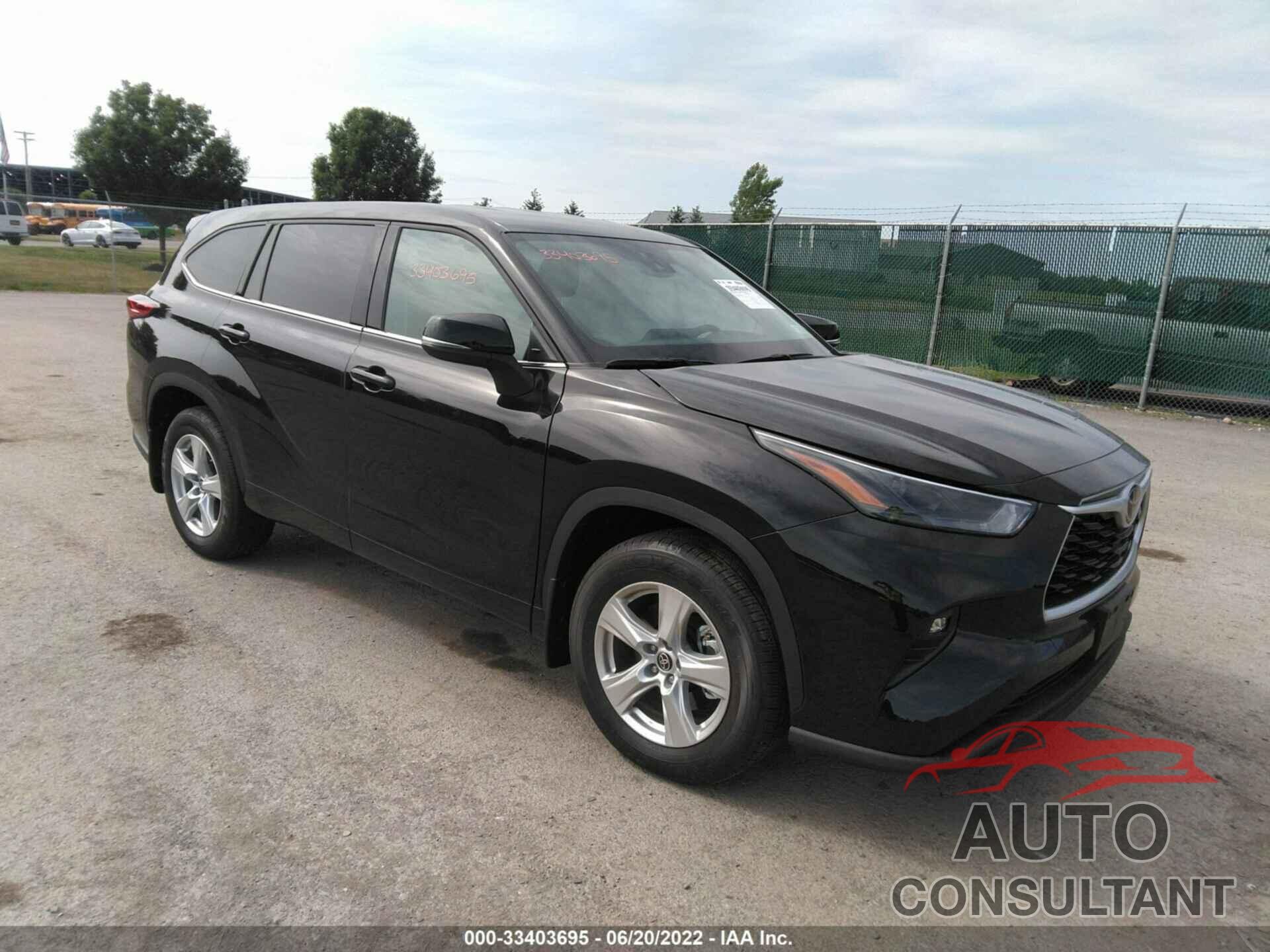 TOYOTA HIGHLANDER 2022 - 5TDBZRBH6NS577240