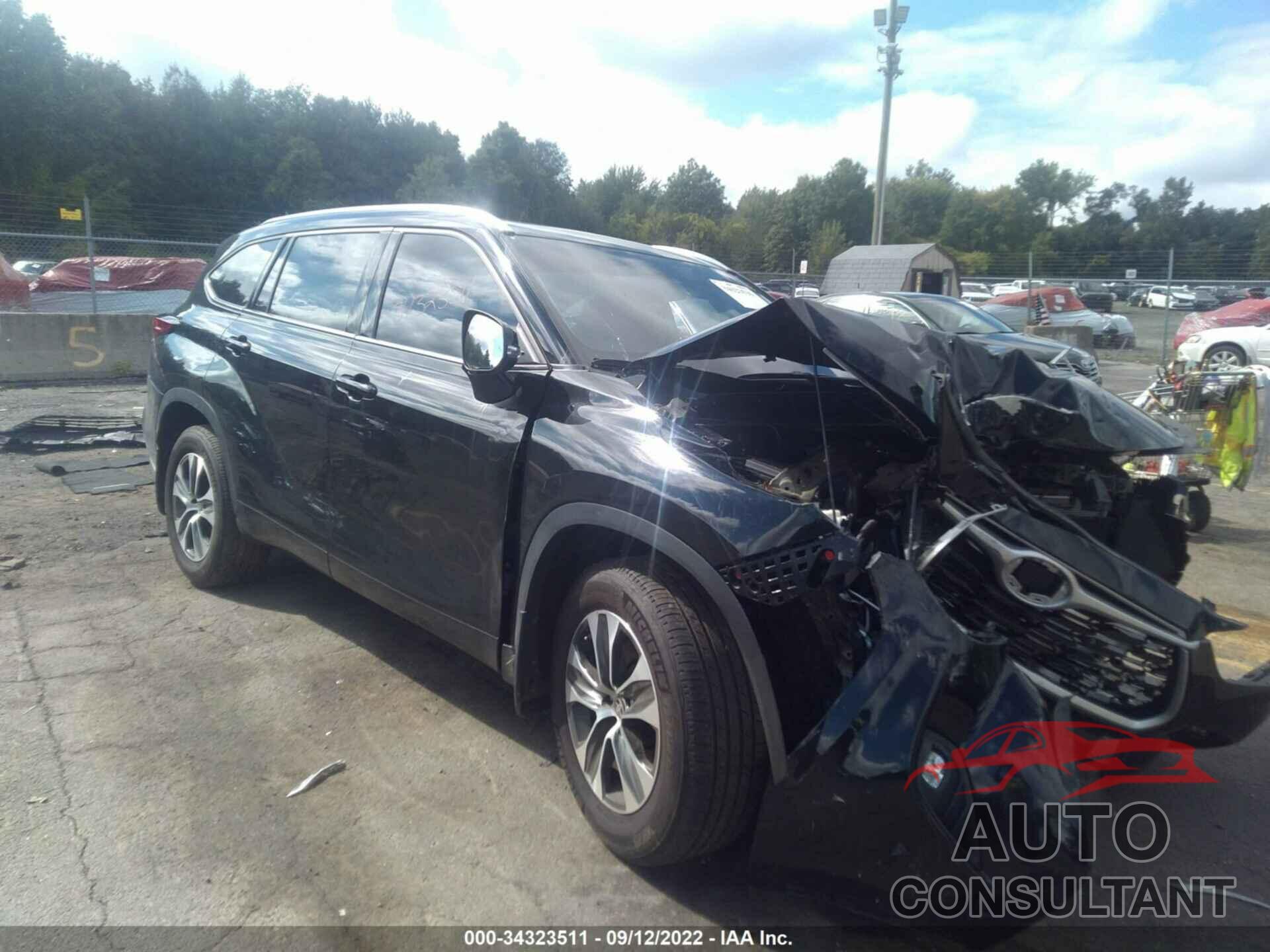 TOYOTA HIGHLANDER 2021 - 5TDGZRBH5MS526848