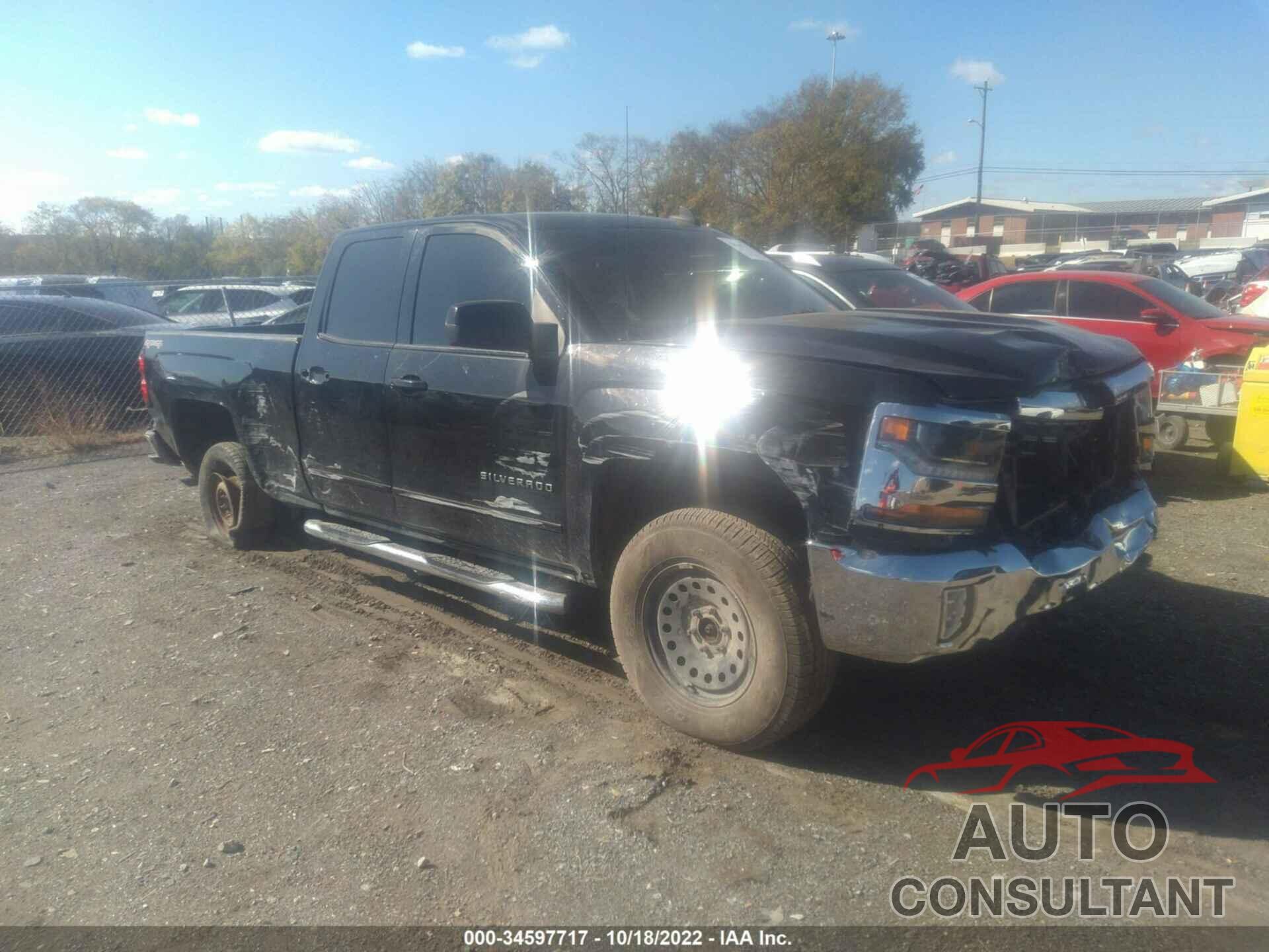 CHEVROLET SILVERADO 1500 2017 - 1GCVKREC5HZ157389