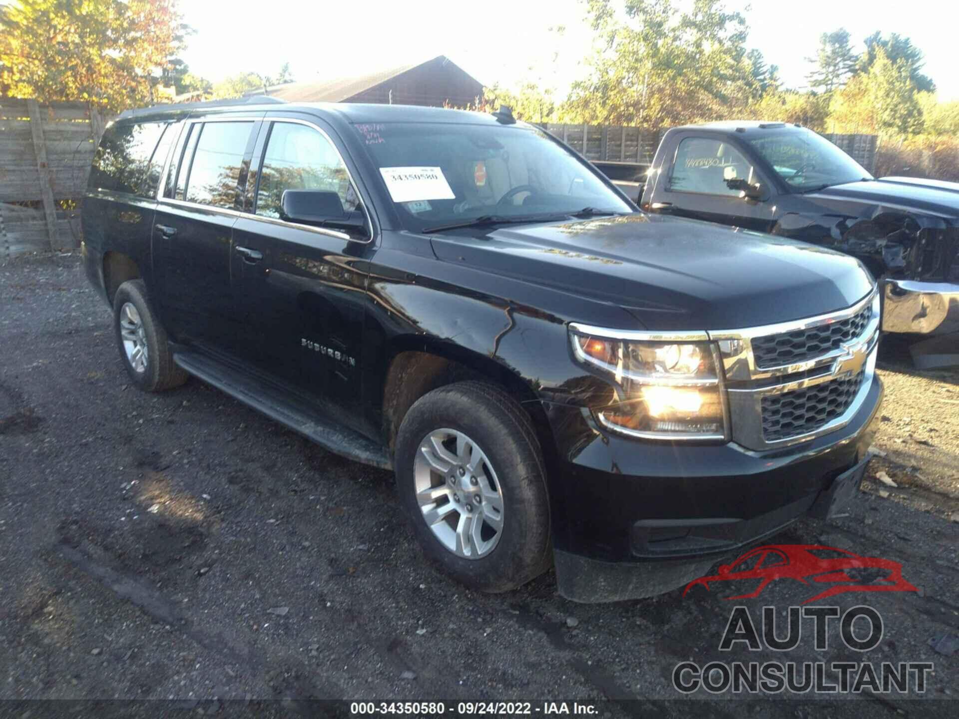 CHEVROLET SUBURBAN 2019 - 1GNSKHKCXKR152091