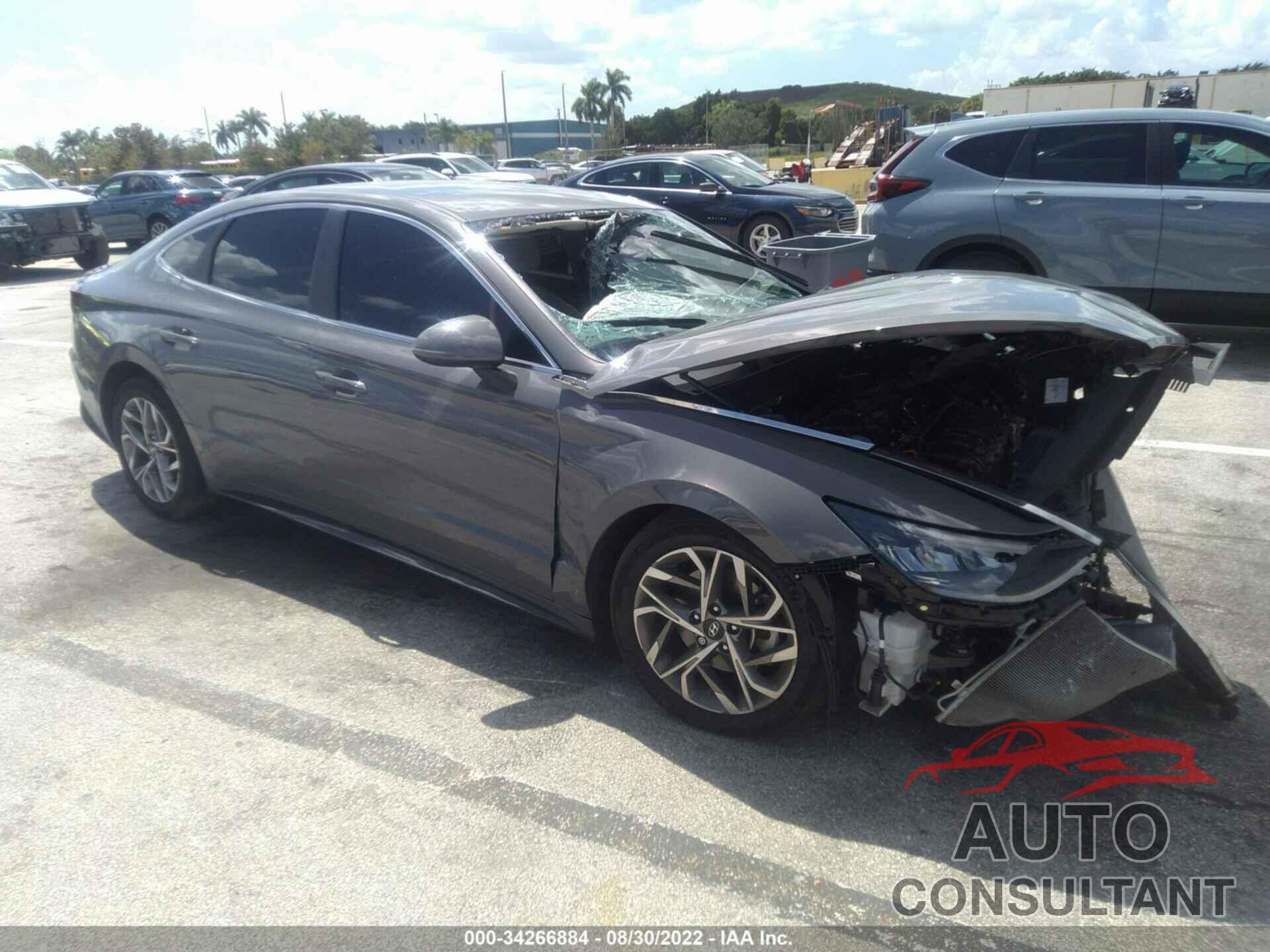 HYUNDAI SONATA 2021 - KMHL64JA3MA165630