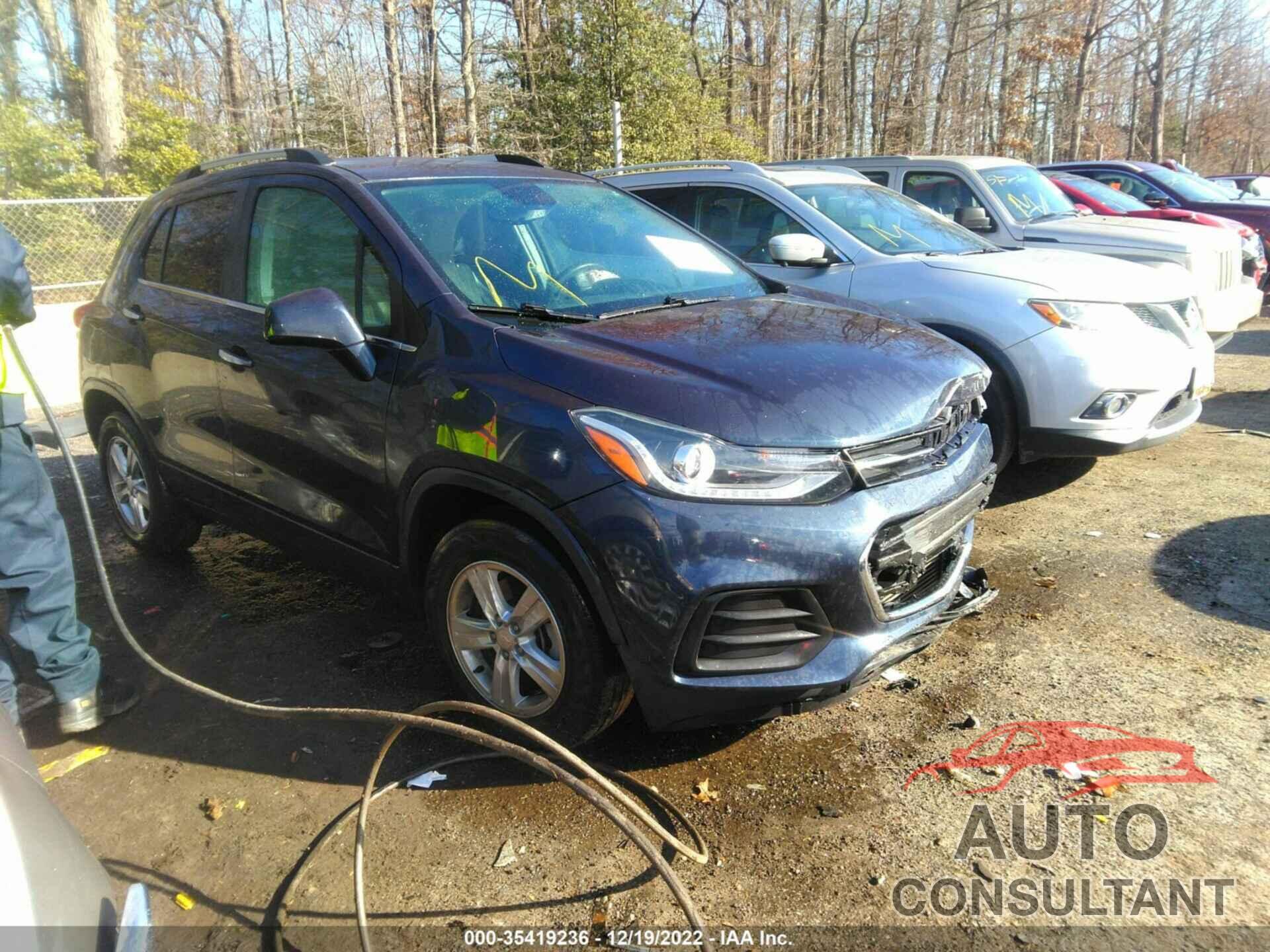 CHEVROLET TRAX 2018 - 3GNCJLSB3JL377167